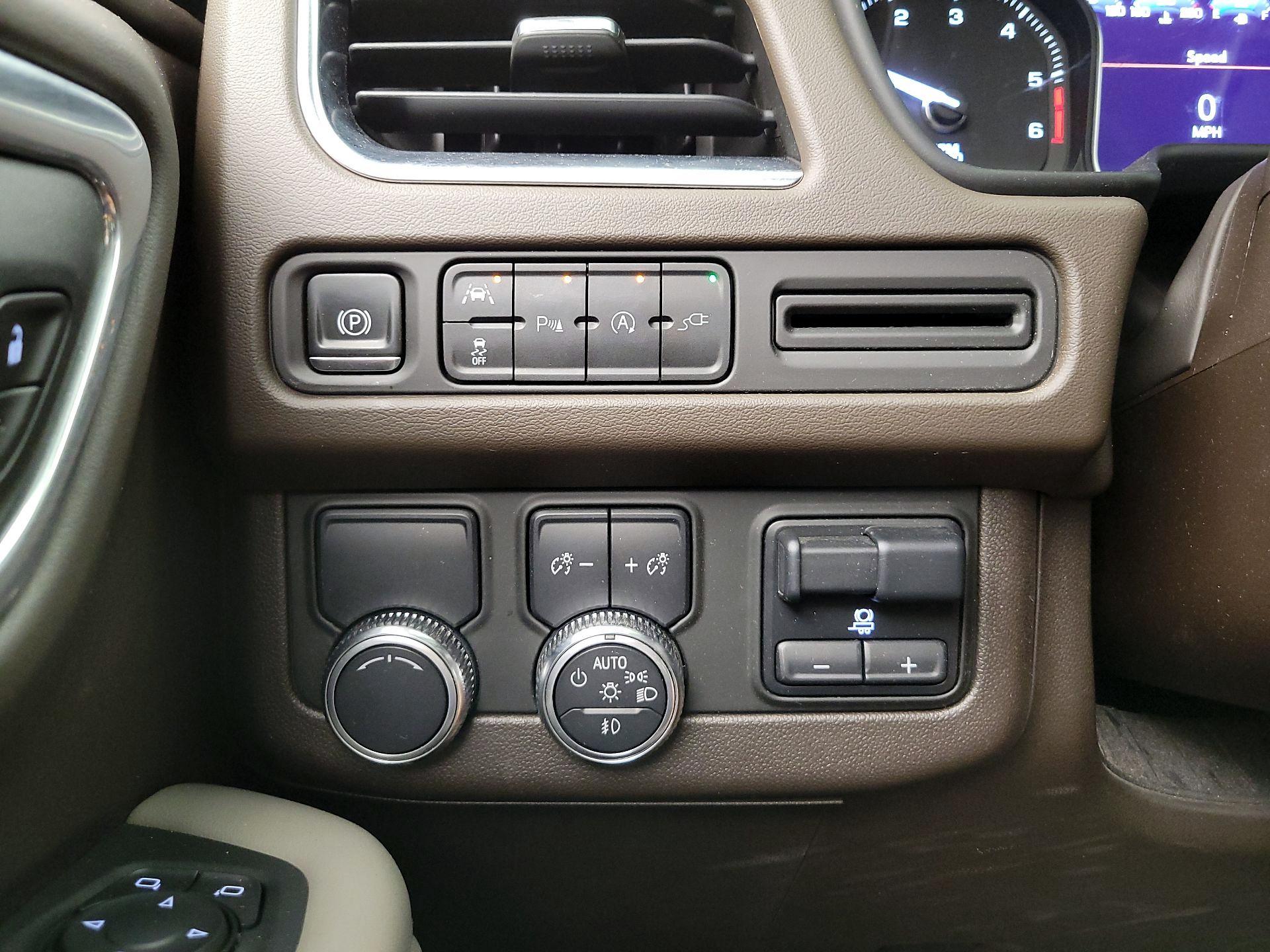 Thumbnail: 2021 GMC Yukon - 13