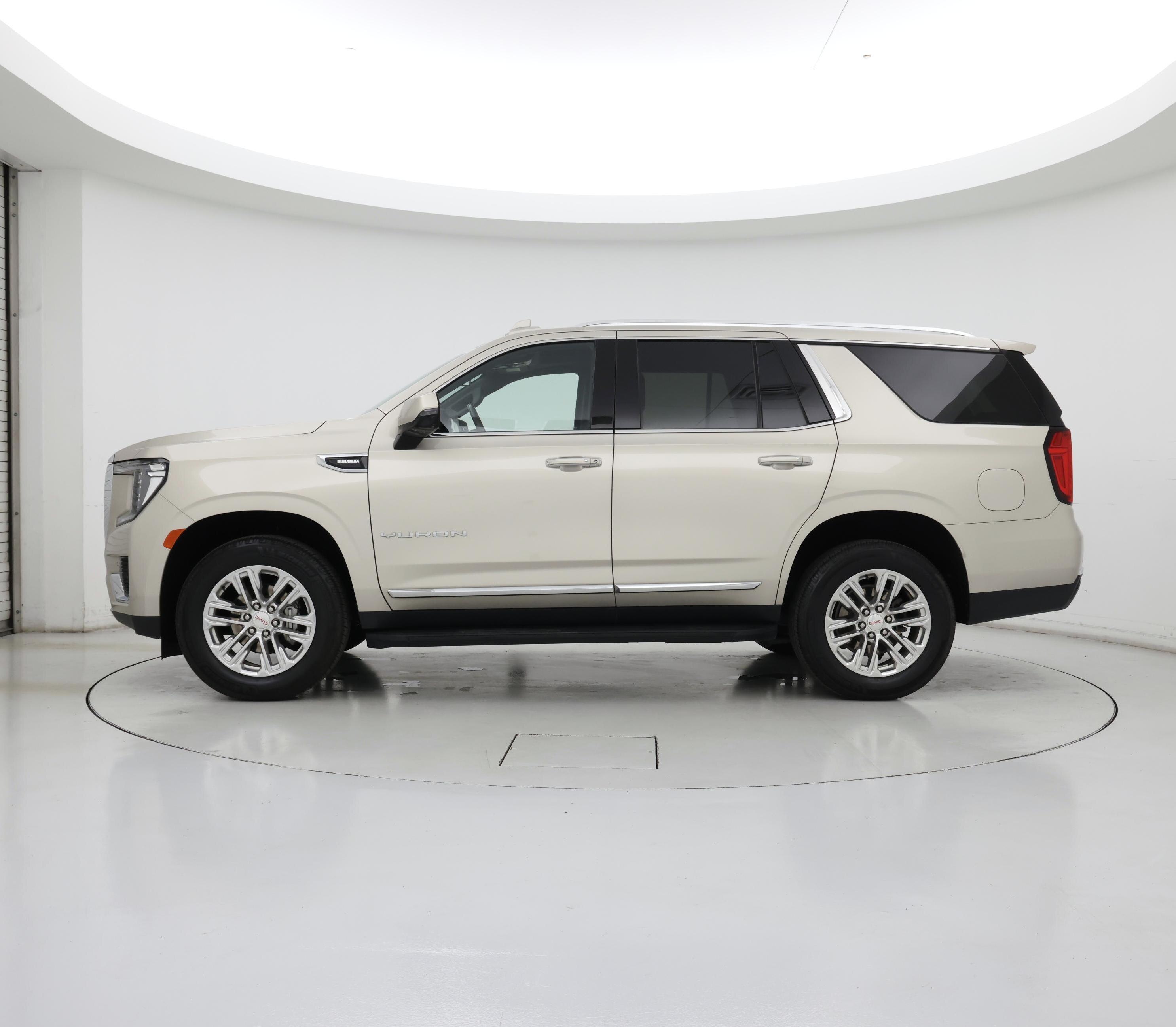 Thumbnail: 2021 GMC Yukon - 3