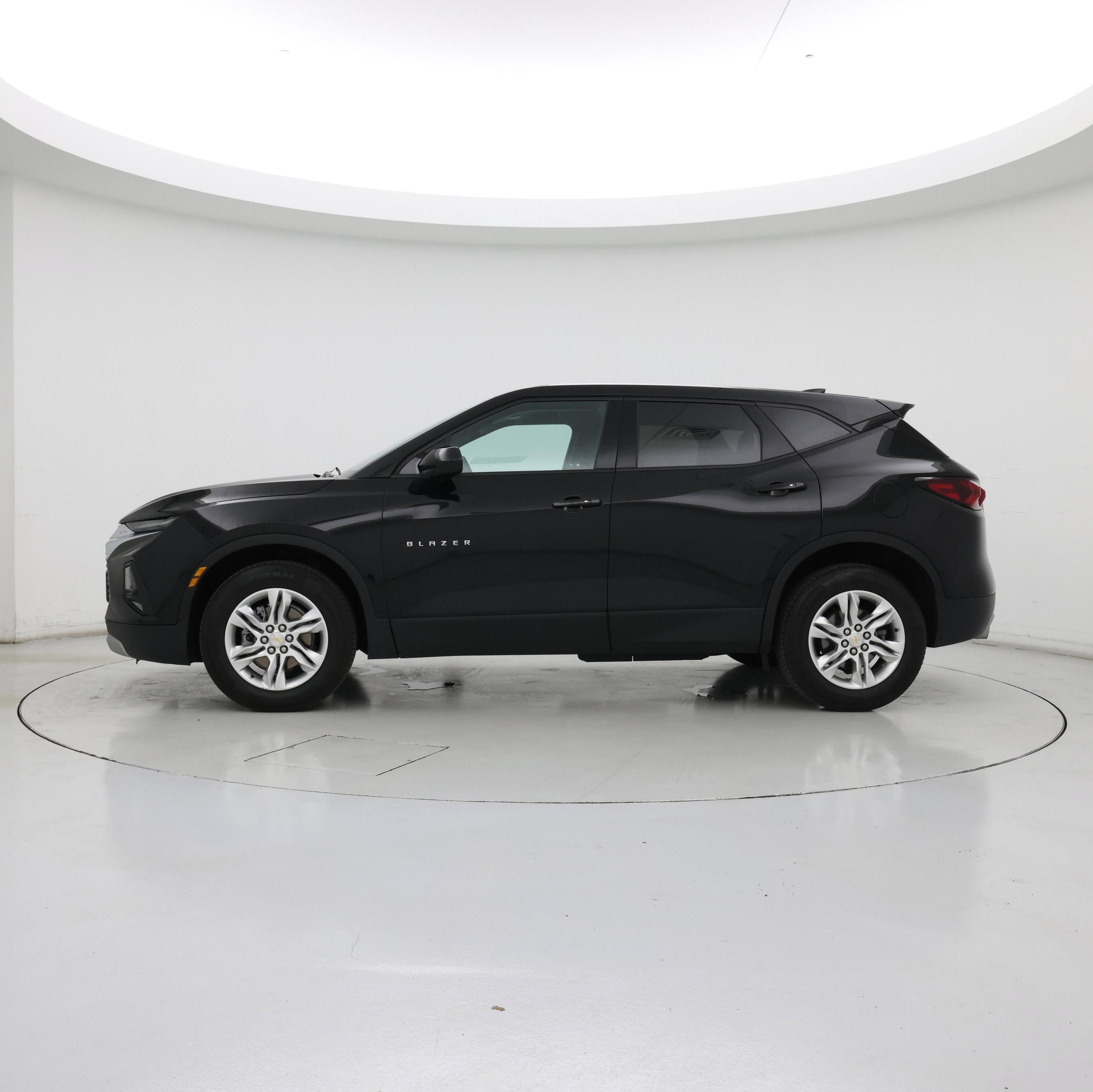 Thumbnail: 2021 Chevrolet Blazer - 3