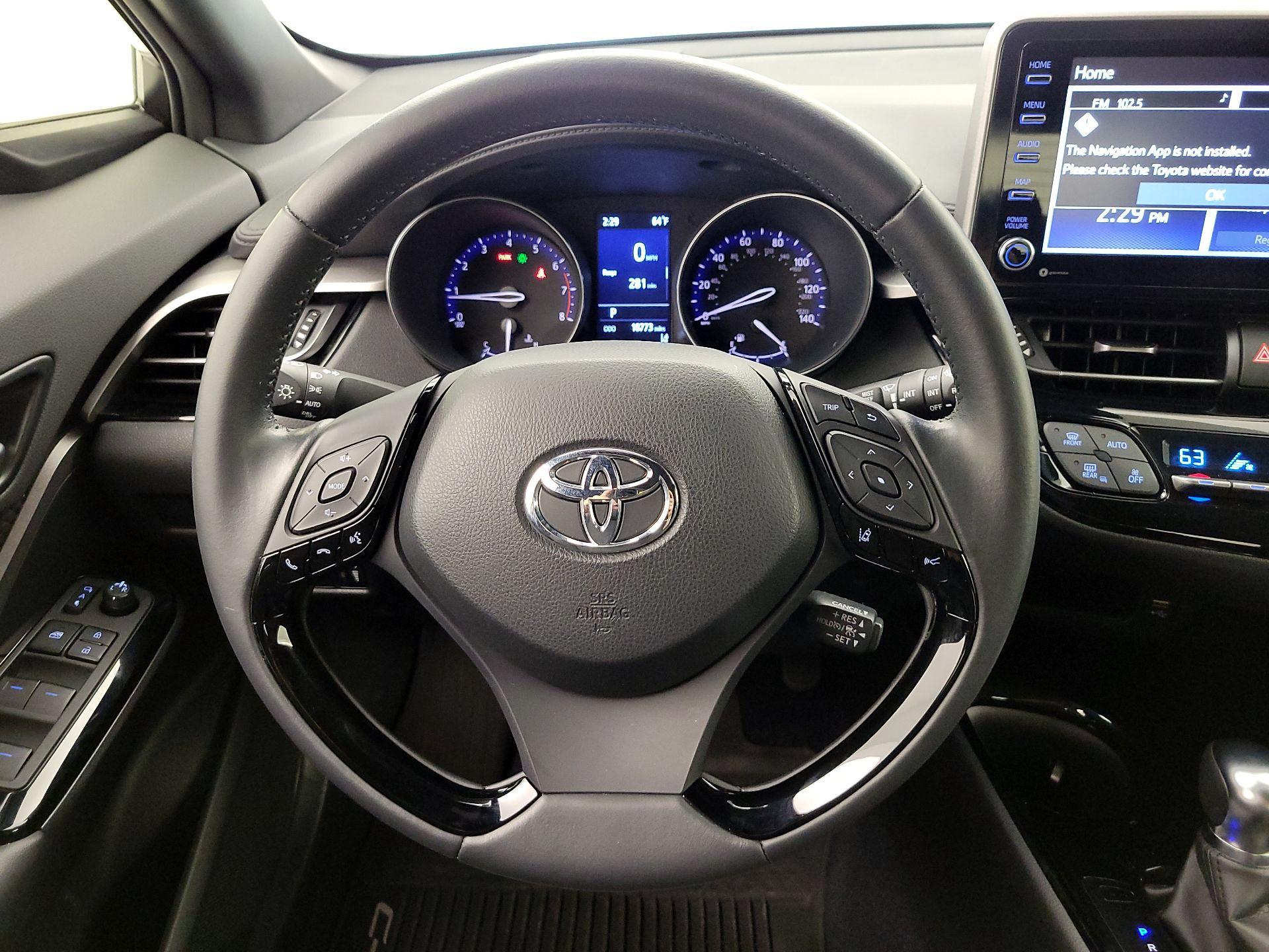 Thumbnail: 2021 Toyota C-HR - 10