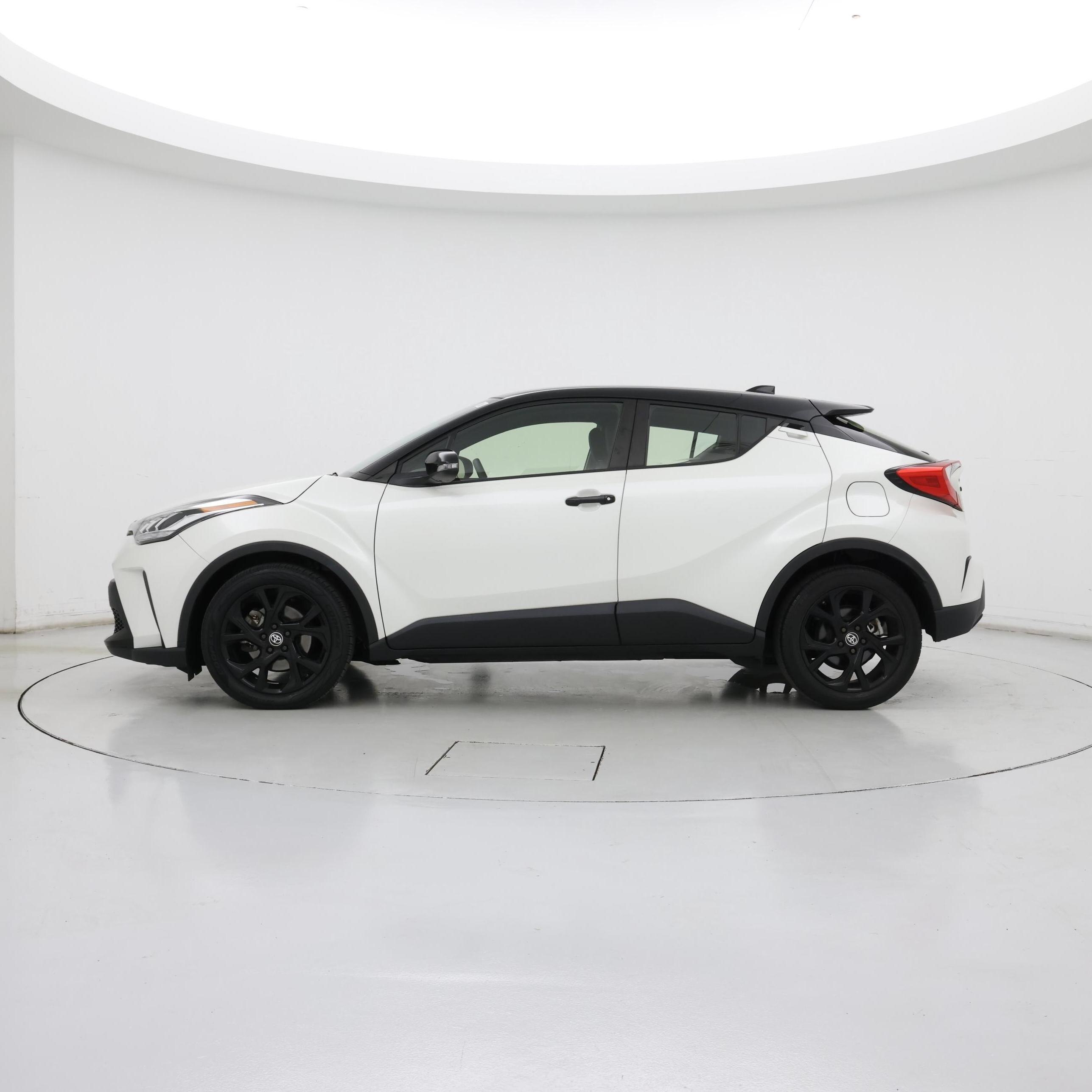 Thumbnail: 2021 Toyota C-HR - 3