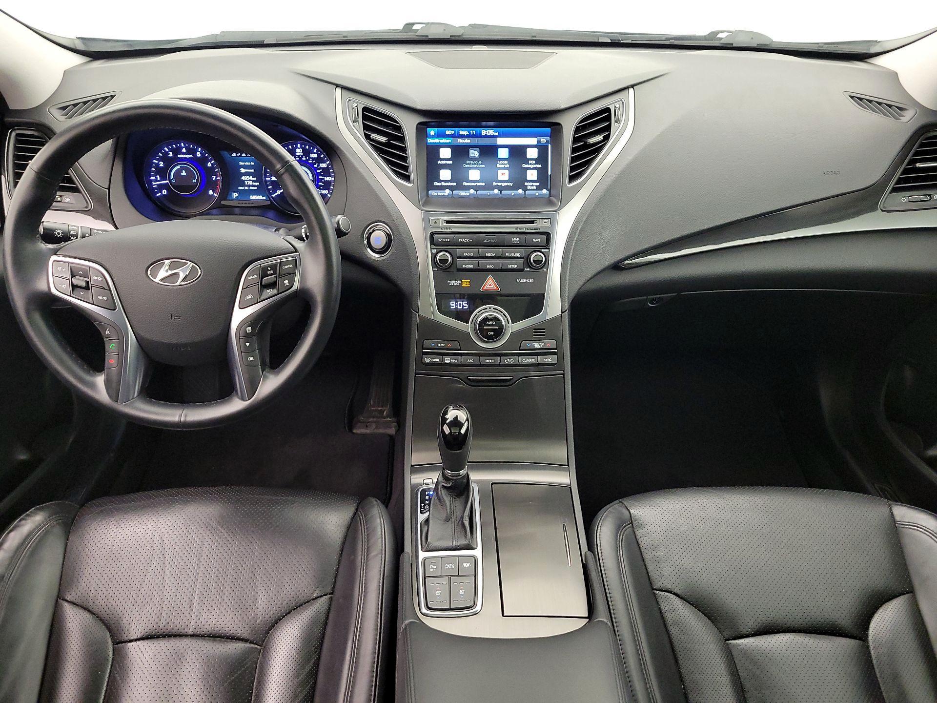 Thumbnail: 2017 Hyundai Azera - 9