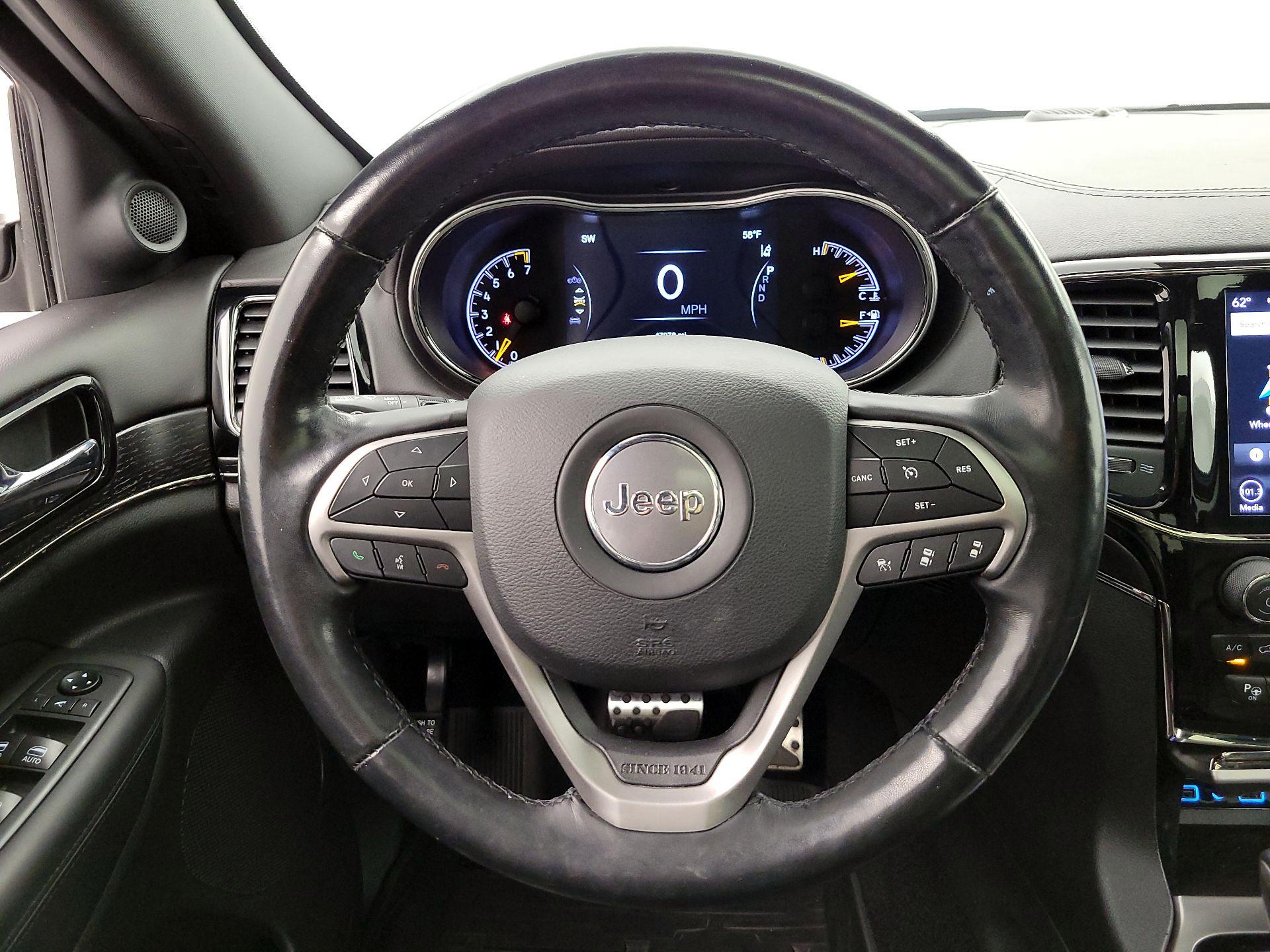 Thumbnail: 2020 Jeep Grand Cherokee - 10