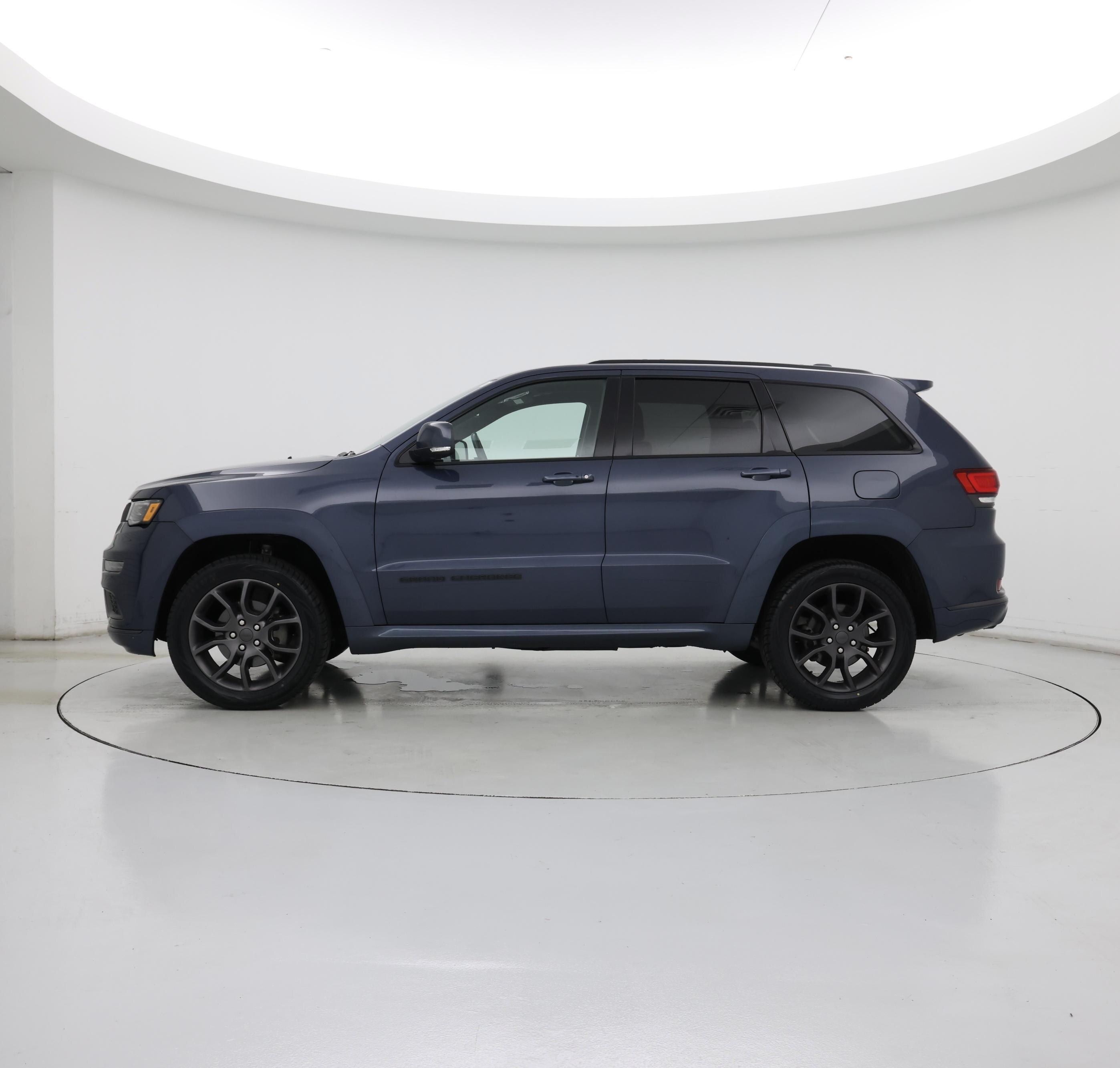 Thumbnail: 2020 Jeep Grand Cherokee - 3