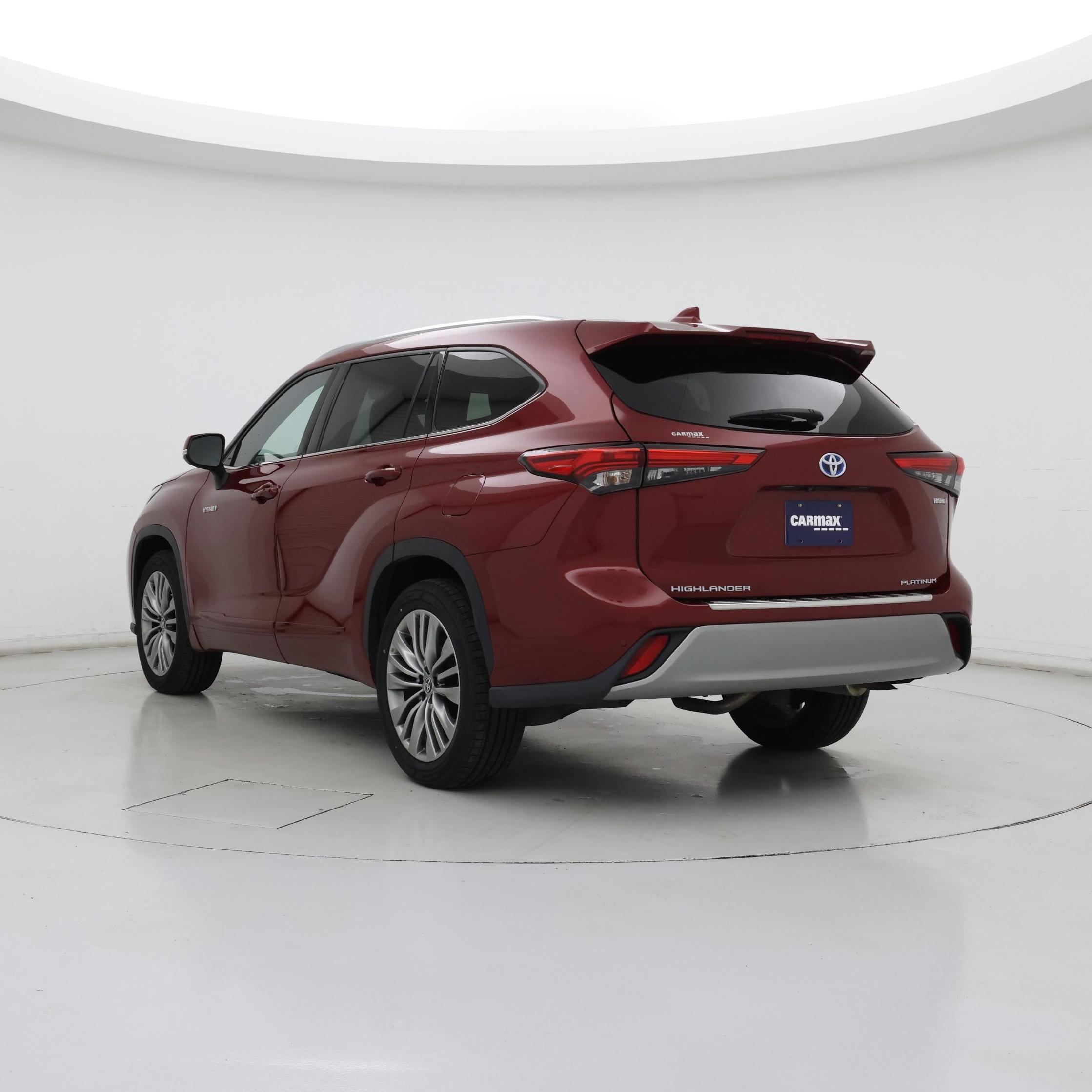 Thumbnail: 2021 Toyota Highlander - 2