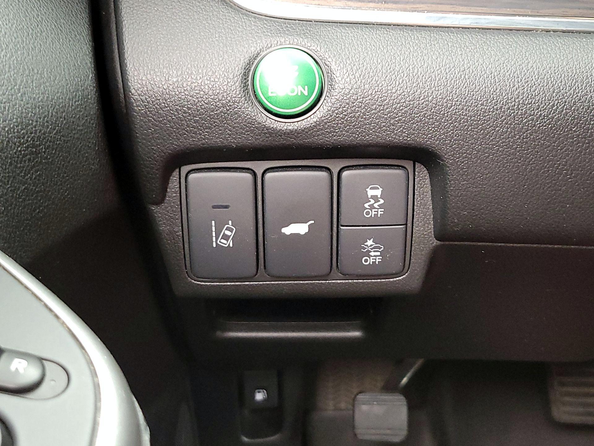 Thumbnail: 2015 Honda CR-V - 13