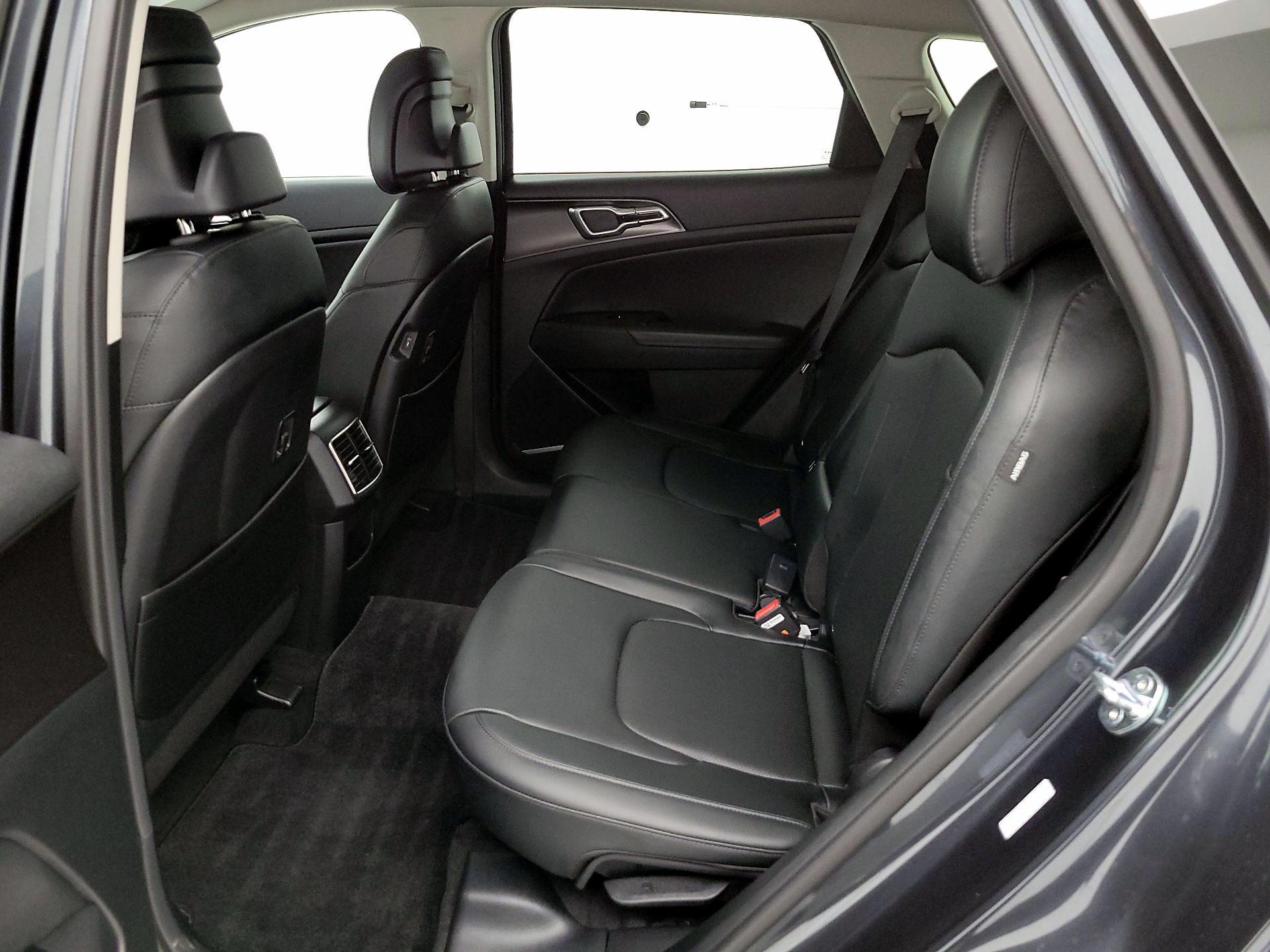 Thumbnail: 2025 Kia Sportage - 20