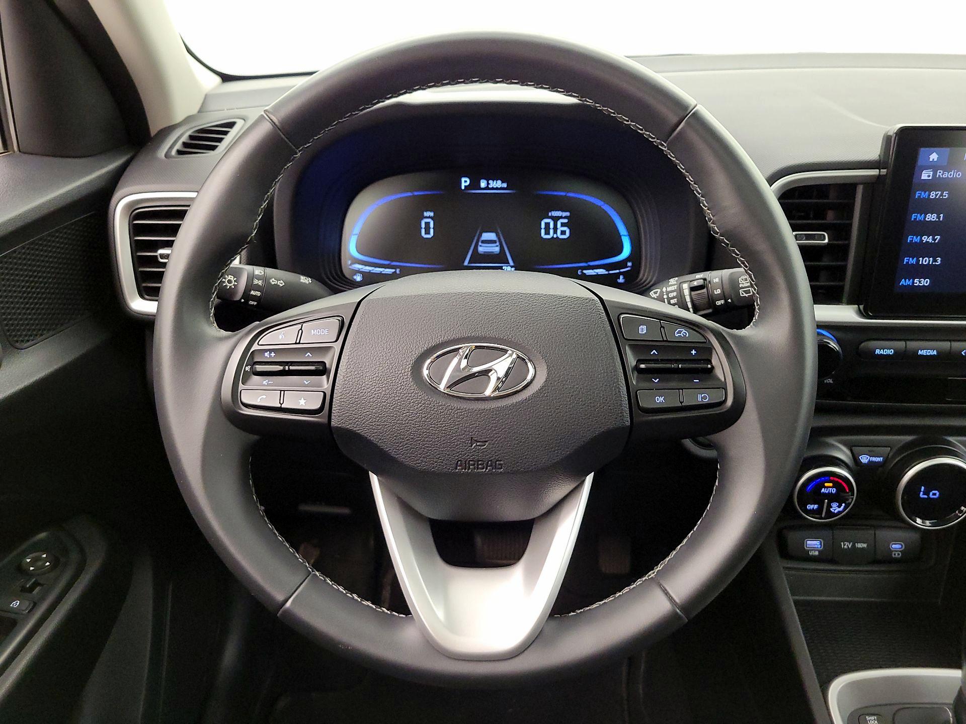 Thumbnail: 2024 Hyundai Venue - 10