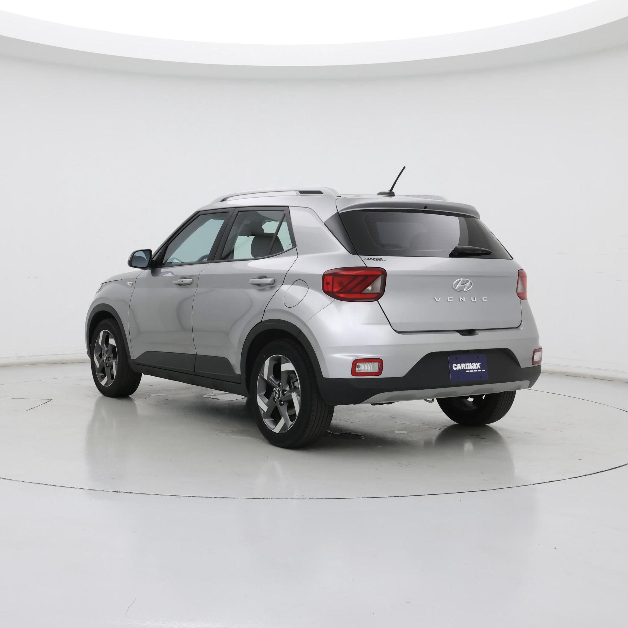Thumbnail: 2024 Hyundai Venue - 2