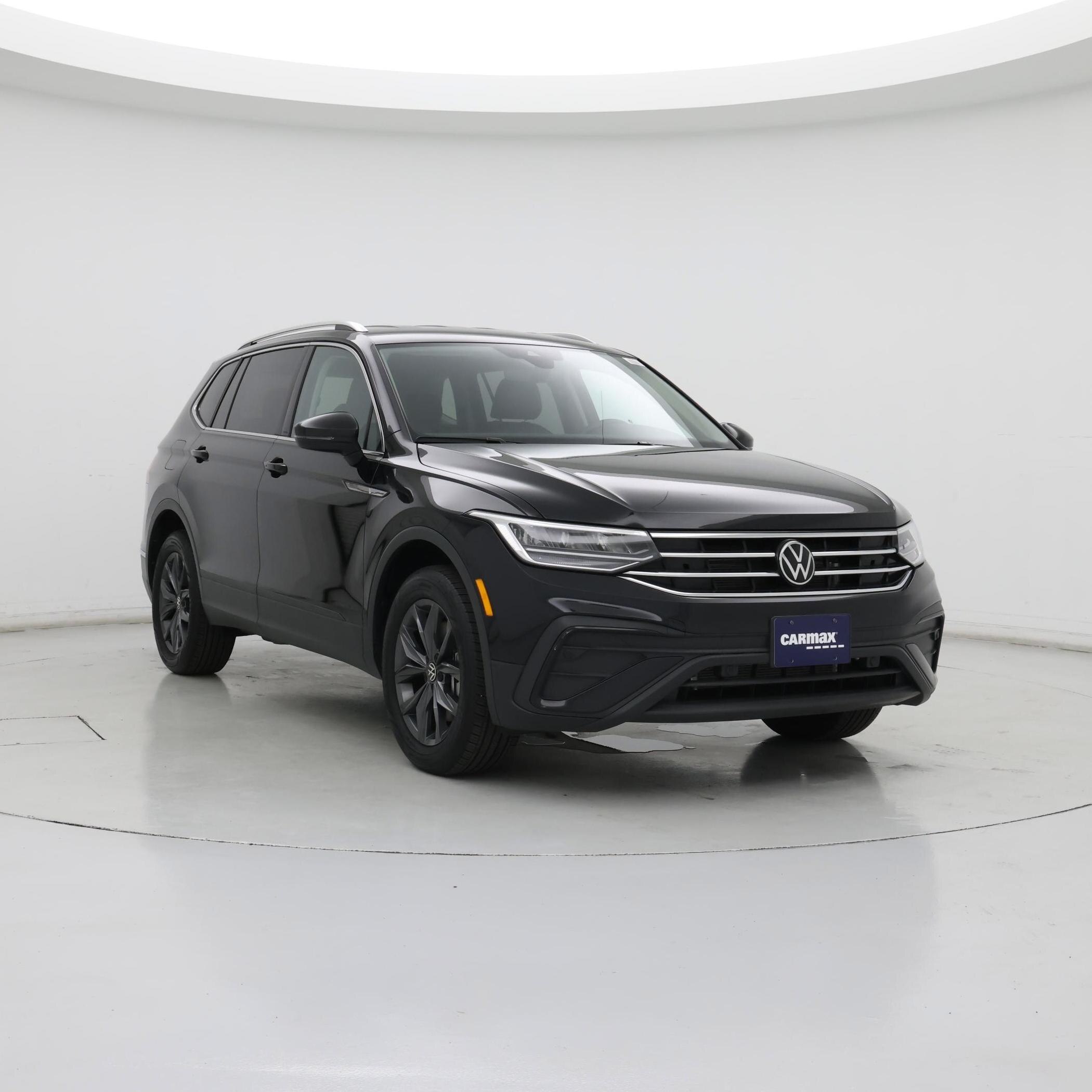 Black 2024 Volkswagen Tiguan SUV / Crossover All-Wheel Drive Automatic