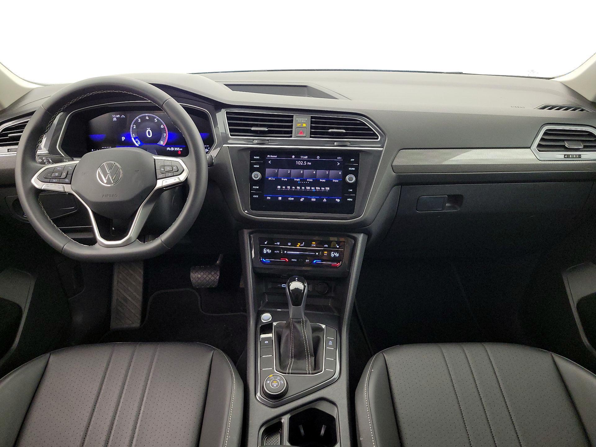Thumbnail: 2024 Volkswagen Tiguan - 9