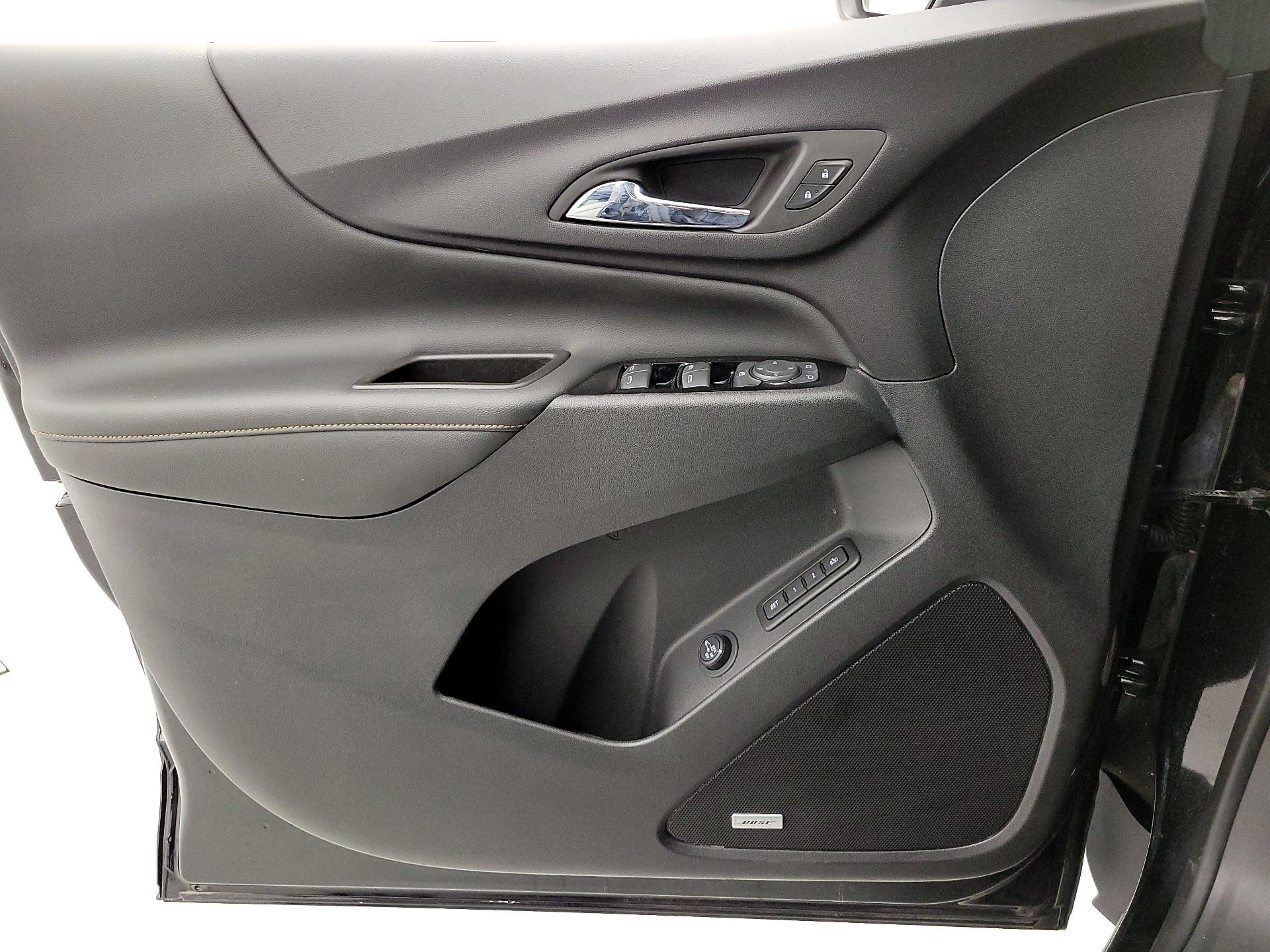 Thumbnail: 2023 Chevrolet Equinox - 12