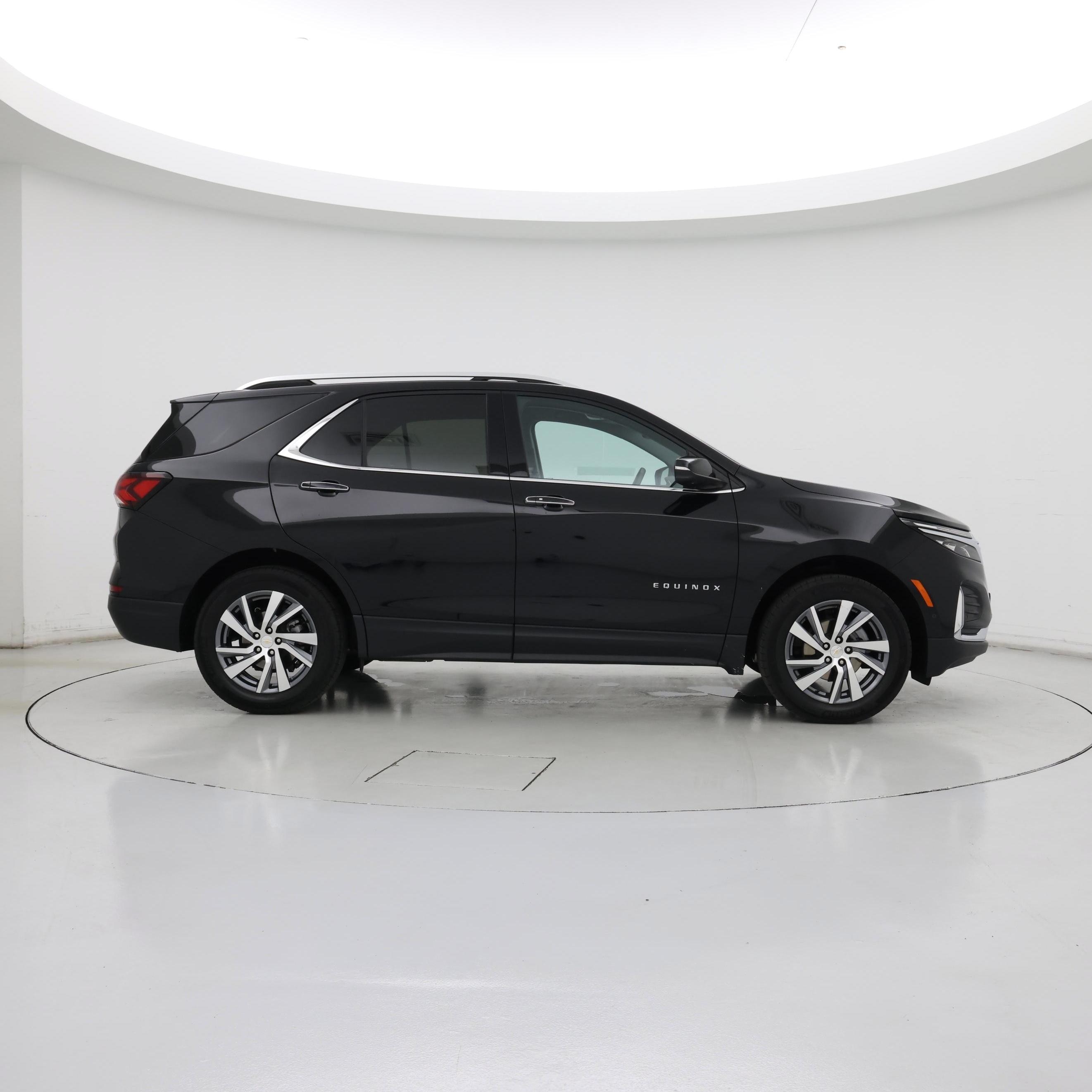 Thumbnail: 2023 Chevrolet Equinox - 7