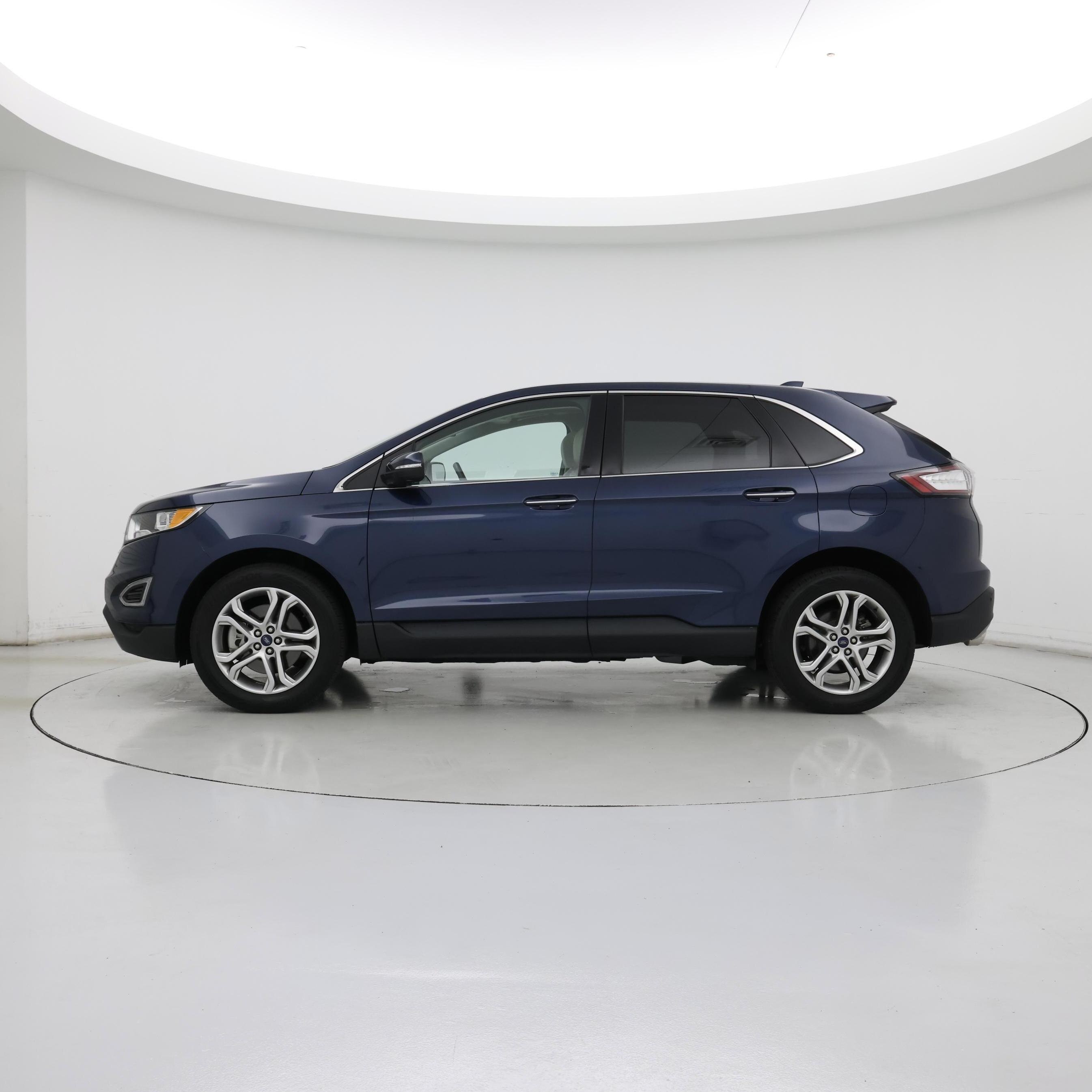 Thumbnail: 2017 Ford Edge - 3