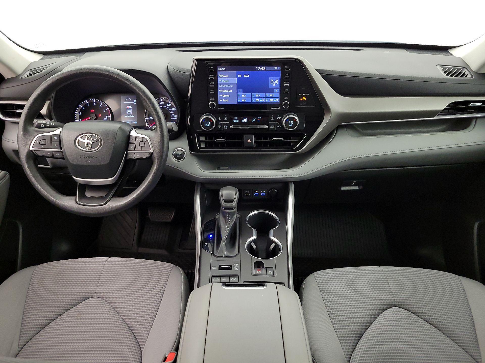 Thumbnail: 2022 Toyota Highlander - 9