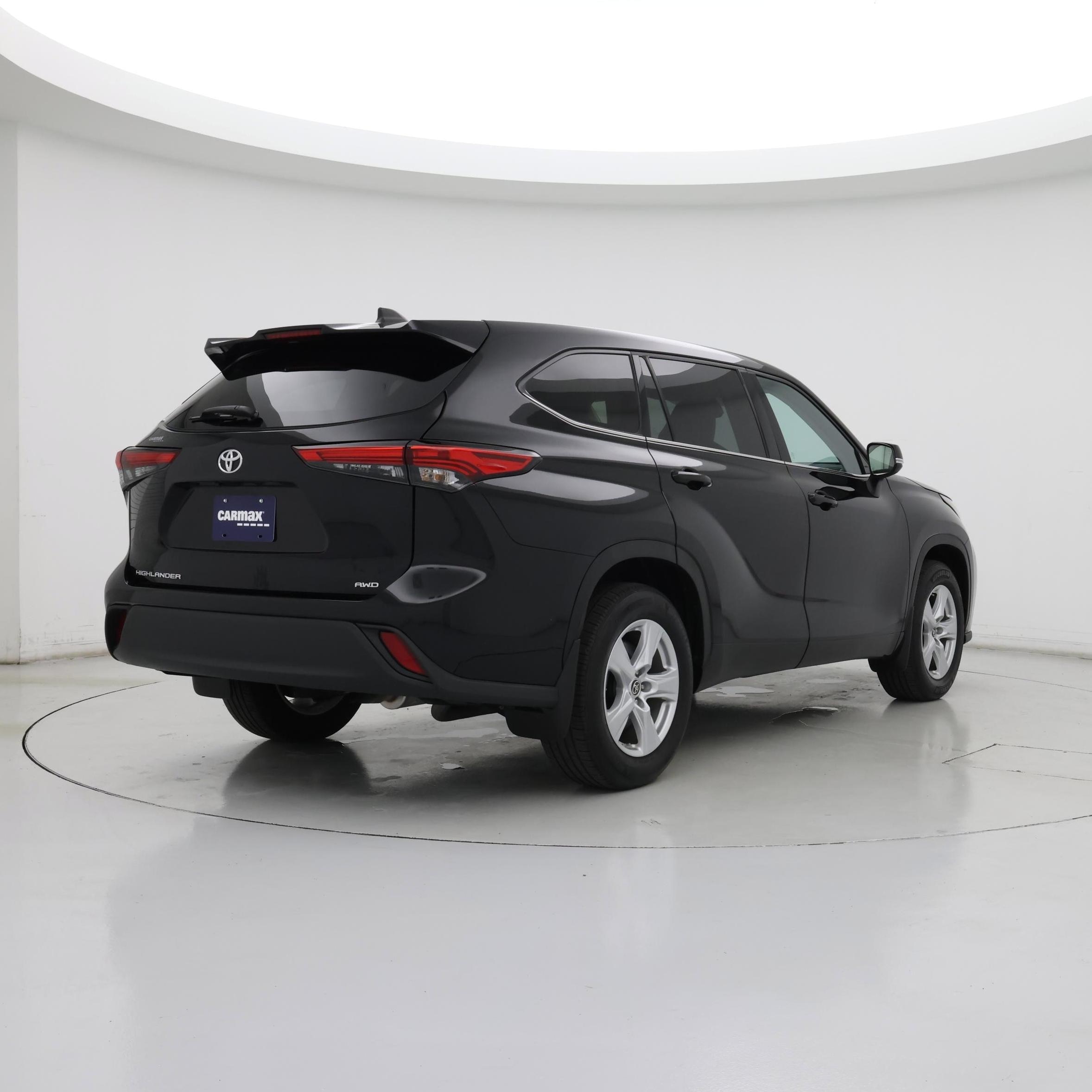 Thumbnail: 2022 Toyota Highlander - 8