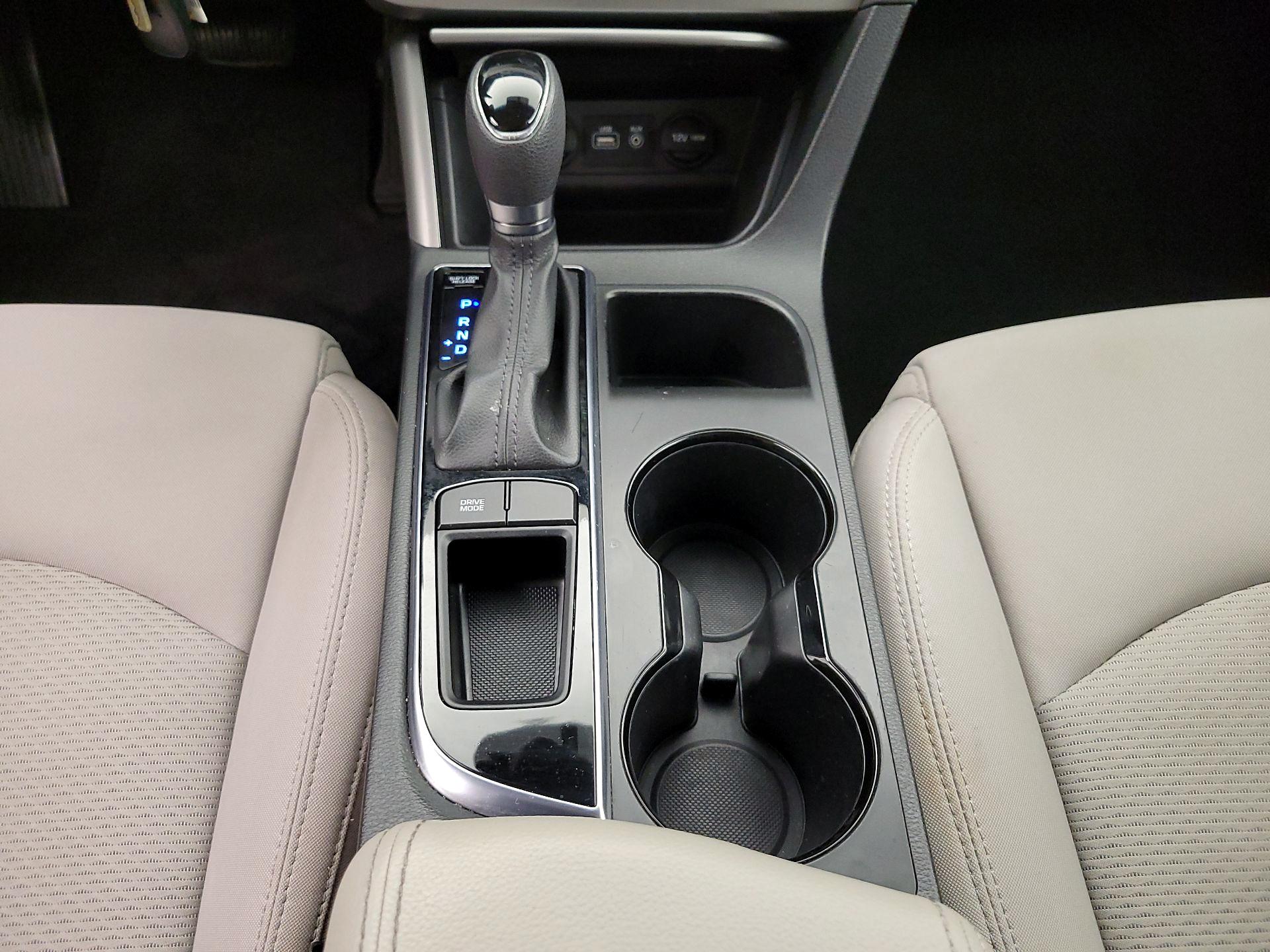 Thumbnail: 2015 Hyundai Sonata - 17