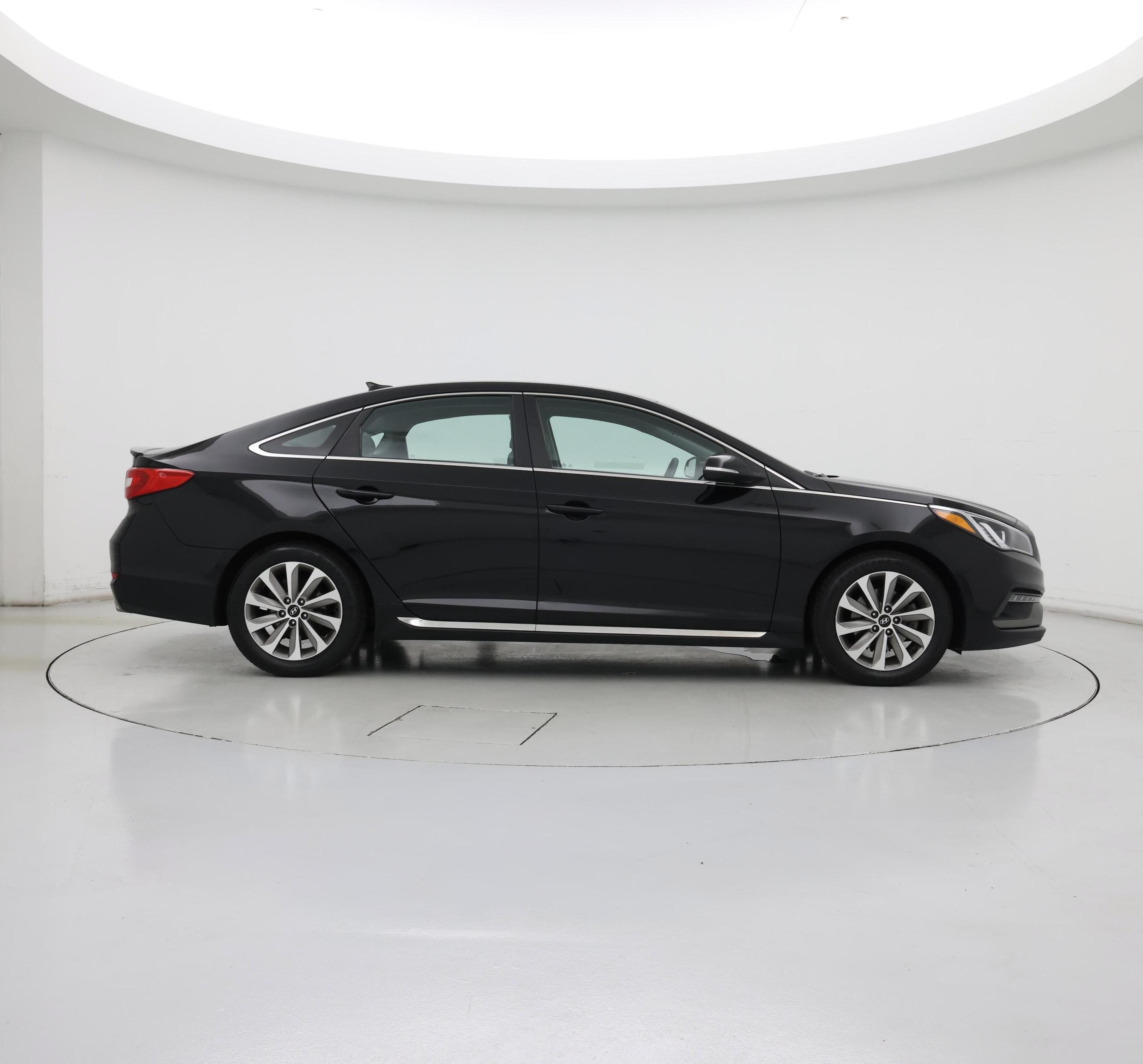 Thumbnail: 2015 Hyundai Sonata - 7