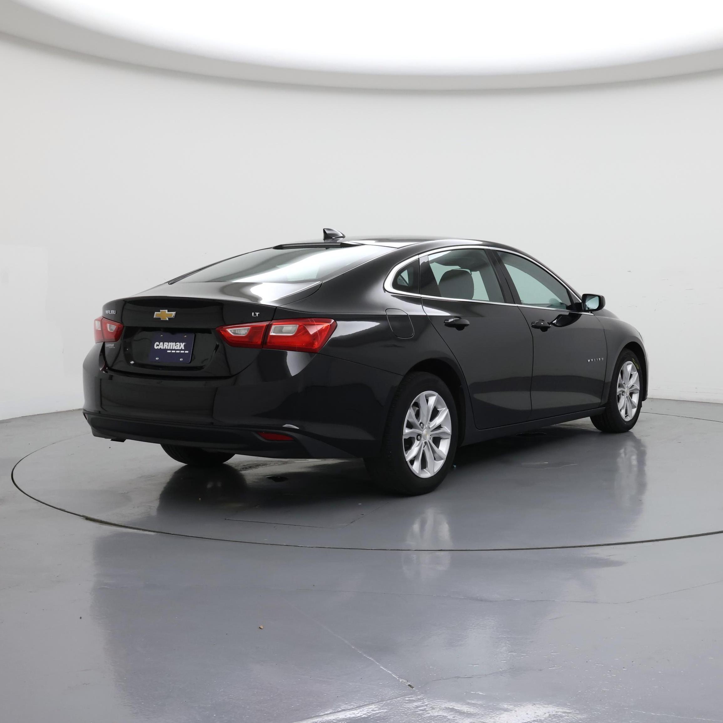 Thumbnail: 2023 Chevrolet Malibu - 8