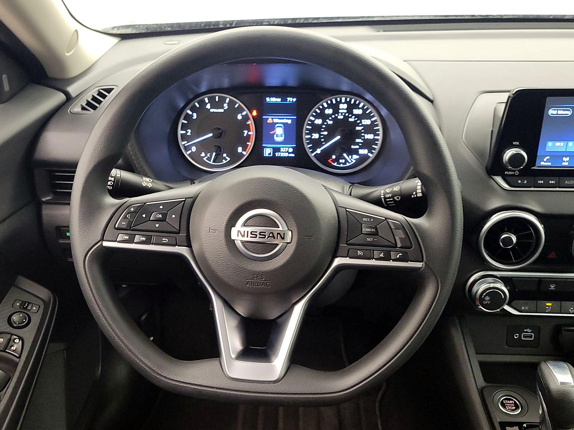 Thumbnail: 2021 Nissan Sentra - 10
