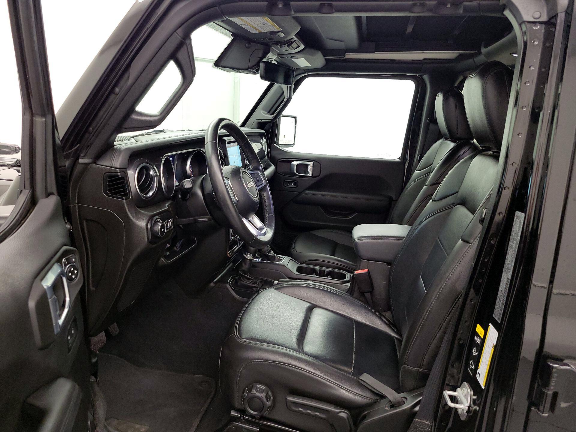 Thumbnail: 2022 Jeep Wrangler - 11