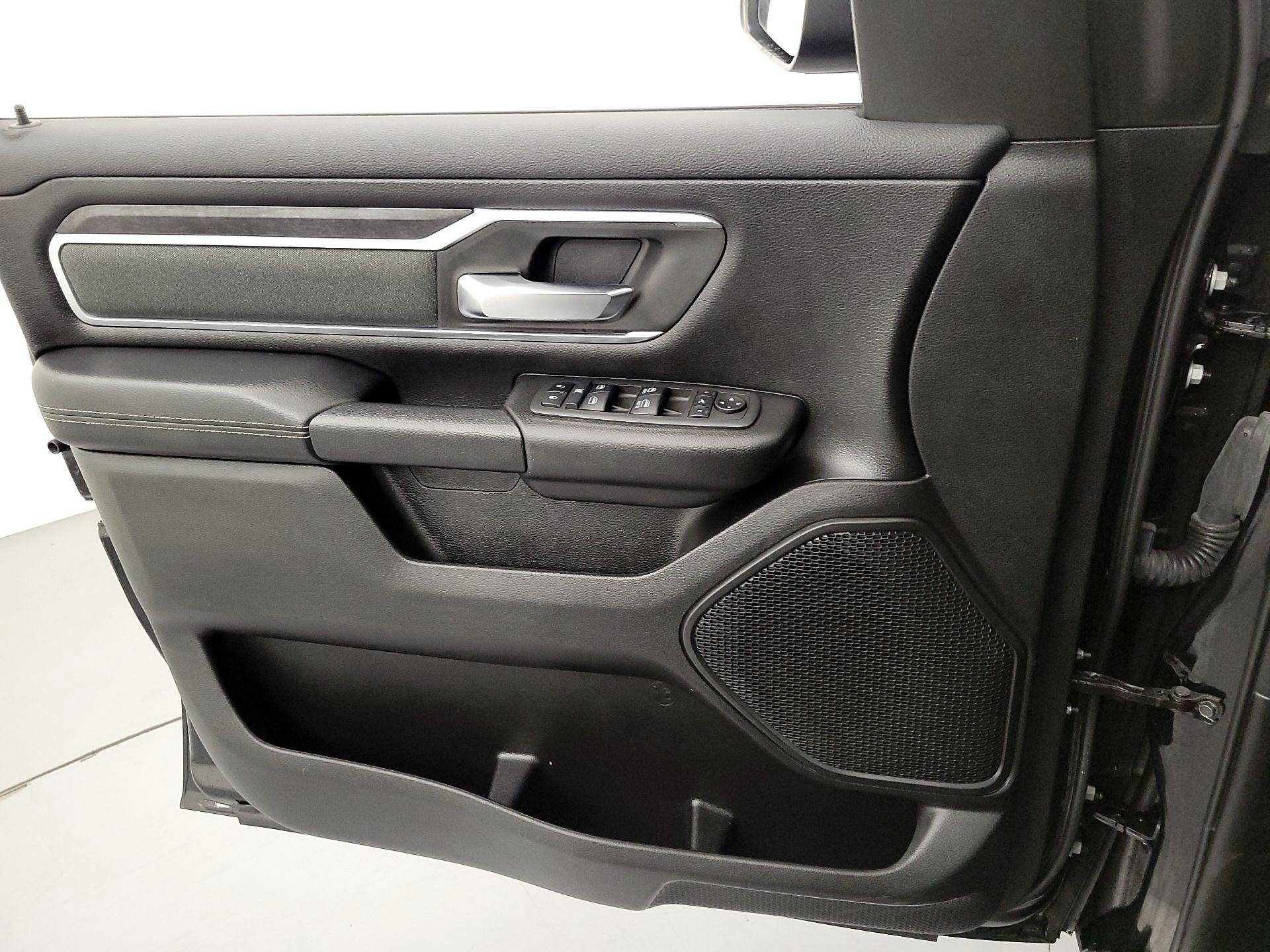 Thumbnail: 2022 RAM 1500 - 10