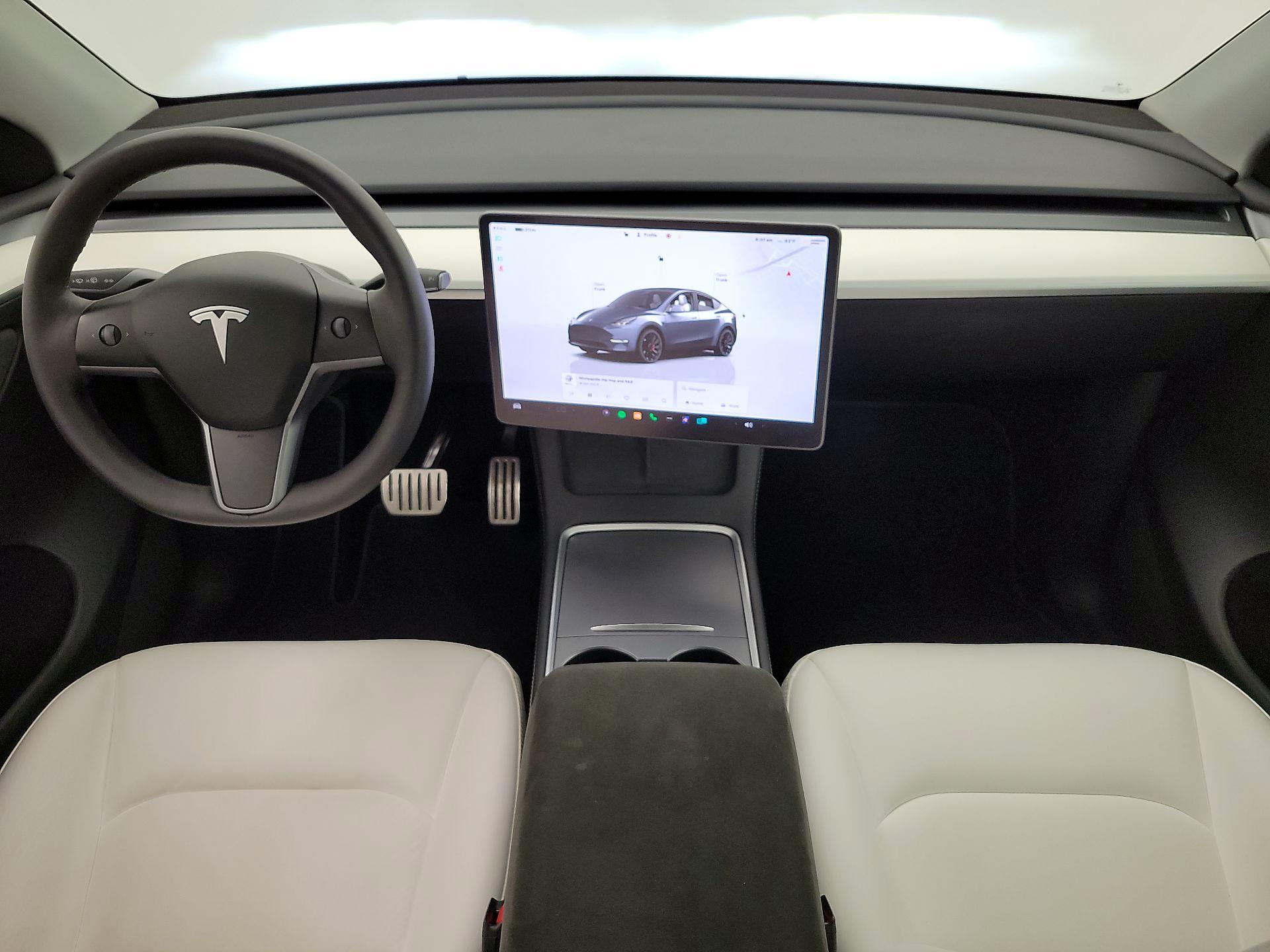 Thumbnail: 2023 Tesla Model Y - 9