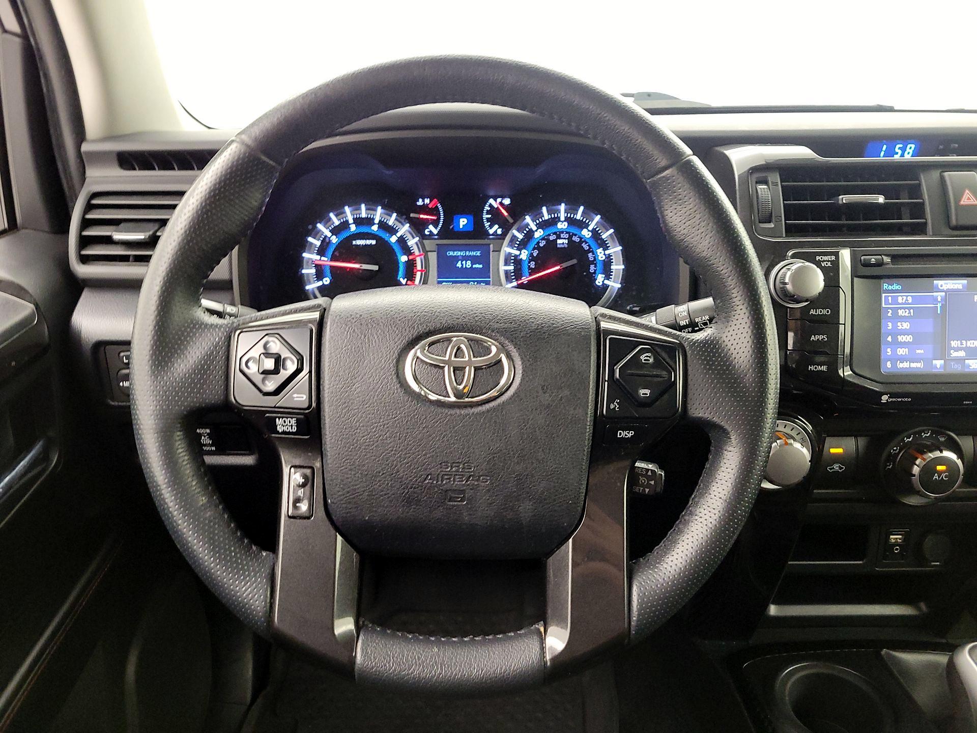 Thumbnail: 2019 Toyota 4Runner - 10