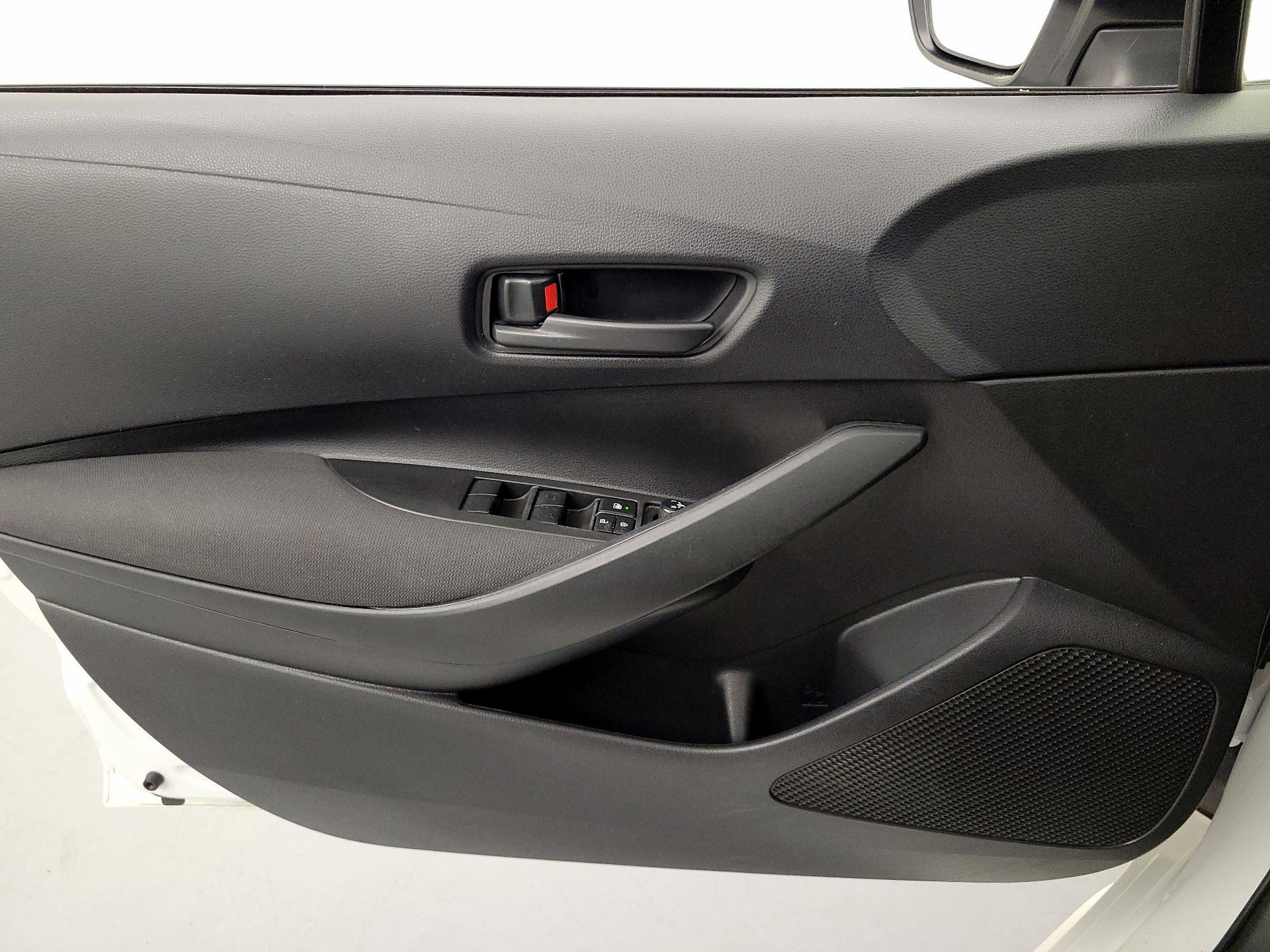 Thumbnail: 2022 Toyota Corolla - 12