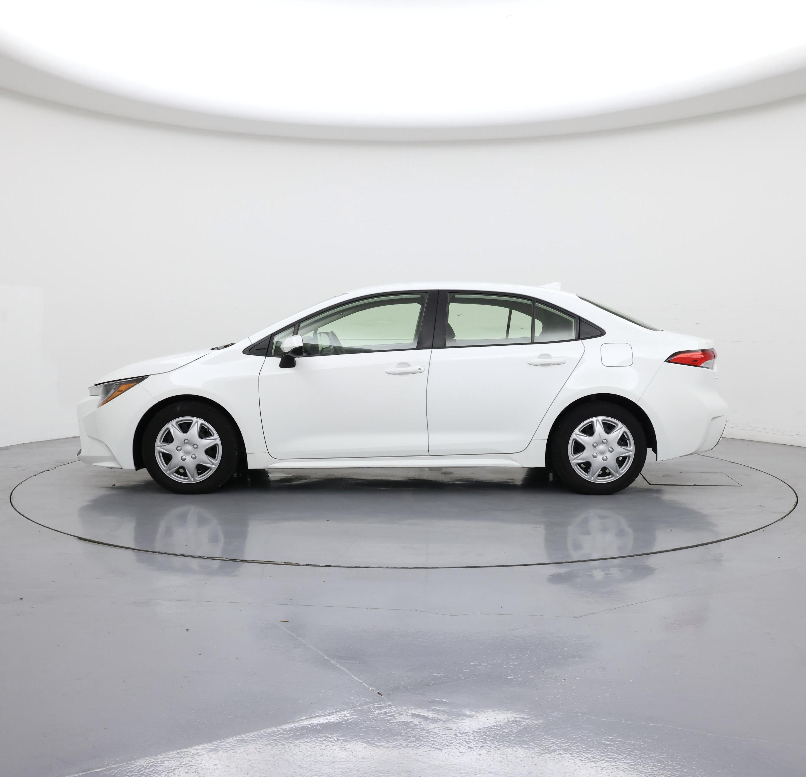 Thumbnail: 2022 Toyota Corolla - 3