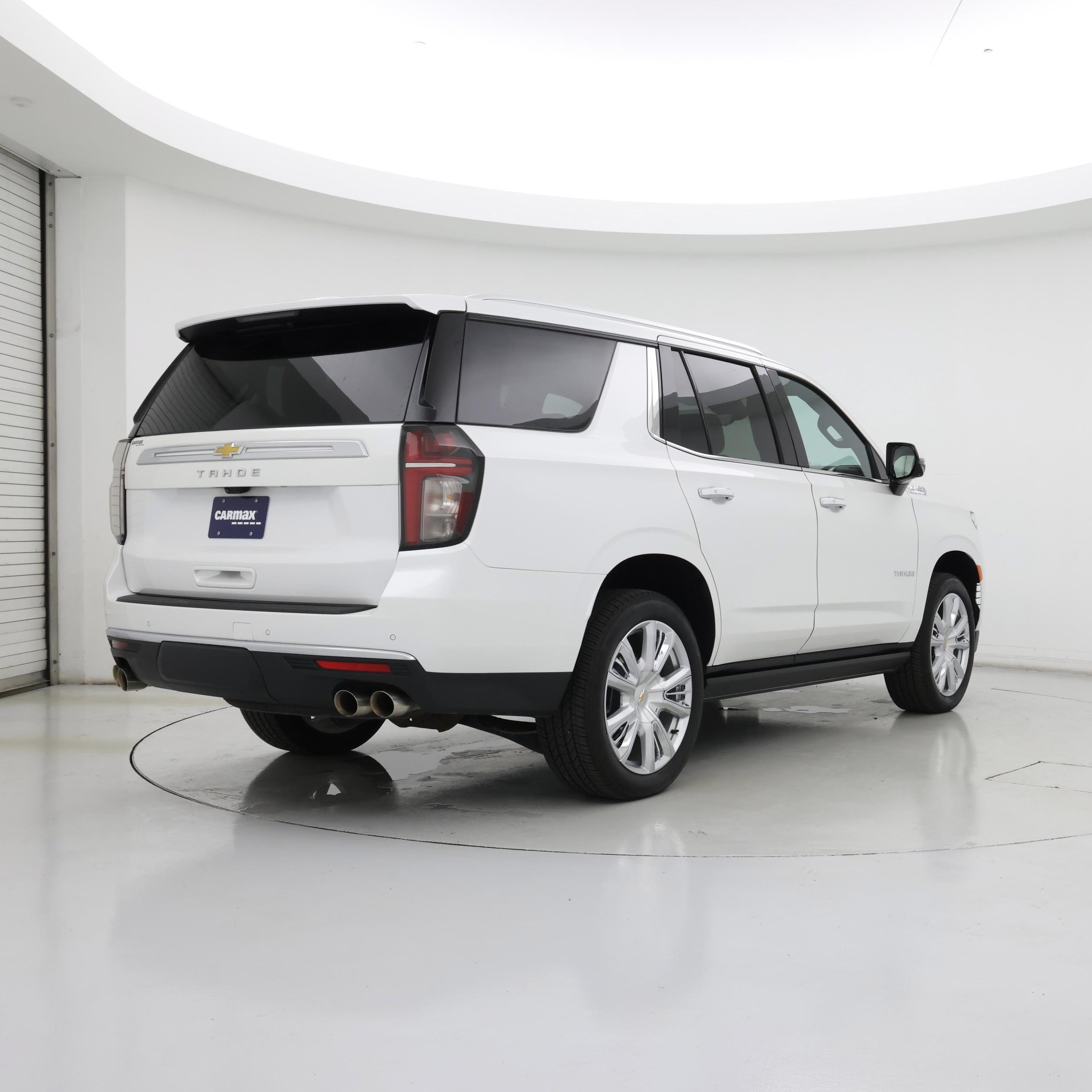 Thumbnail: 2024 Chevrolet Tahoe - 8