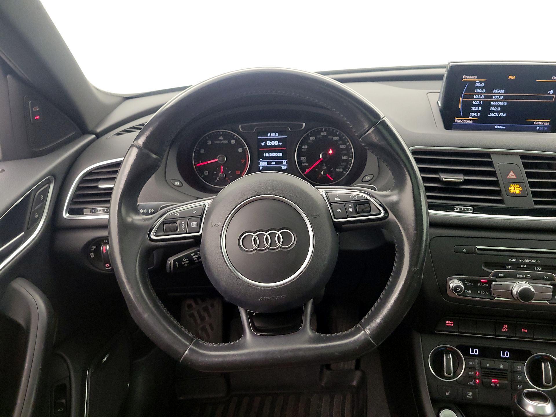 Thumbnail: 2018 Audi Q3 - 10