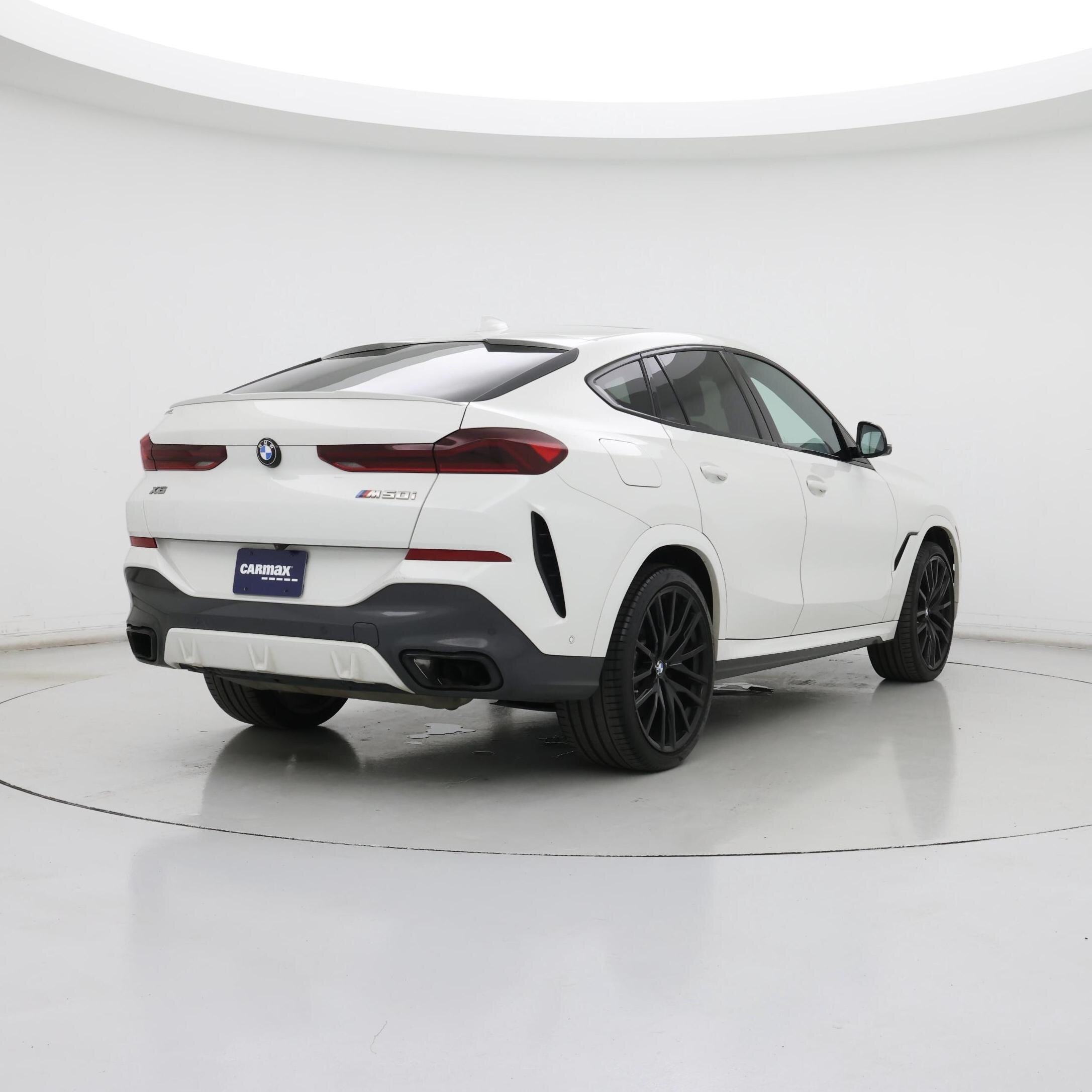 Thumbnail: 2022 BMW X6 - 8