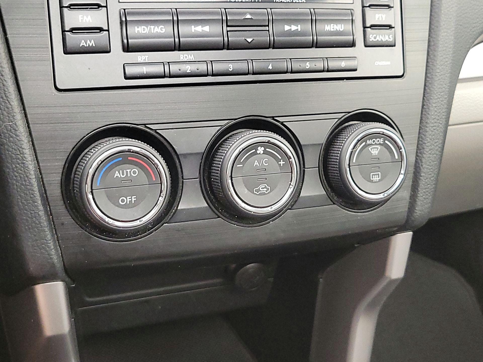 Thumbnail: 2015 Subaru Forester - 16
