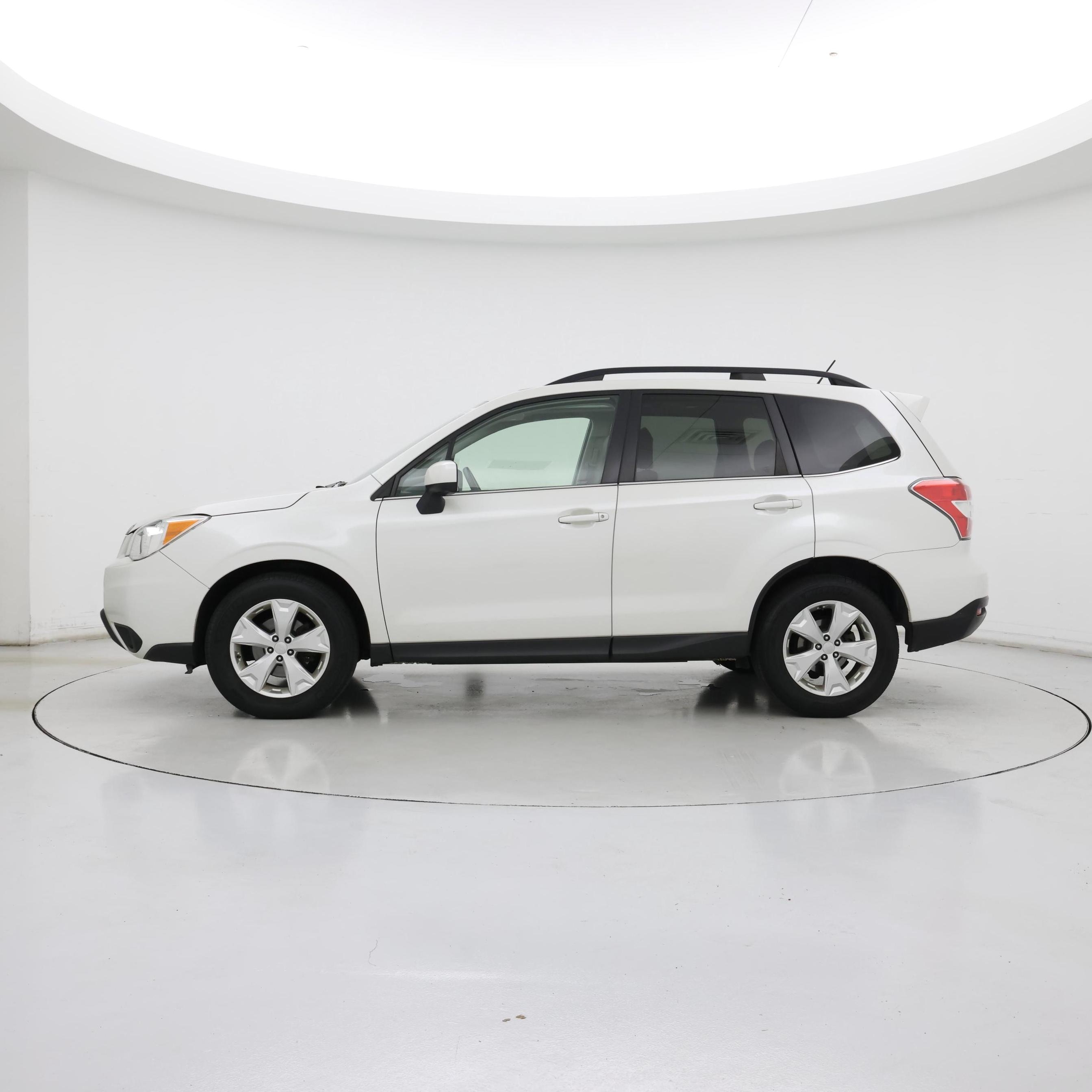 Thumbnail: 2015 Subaru Forester - 3