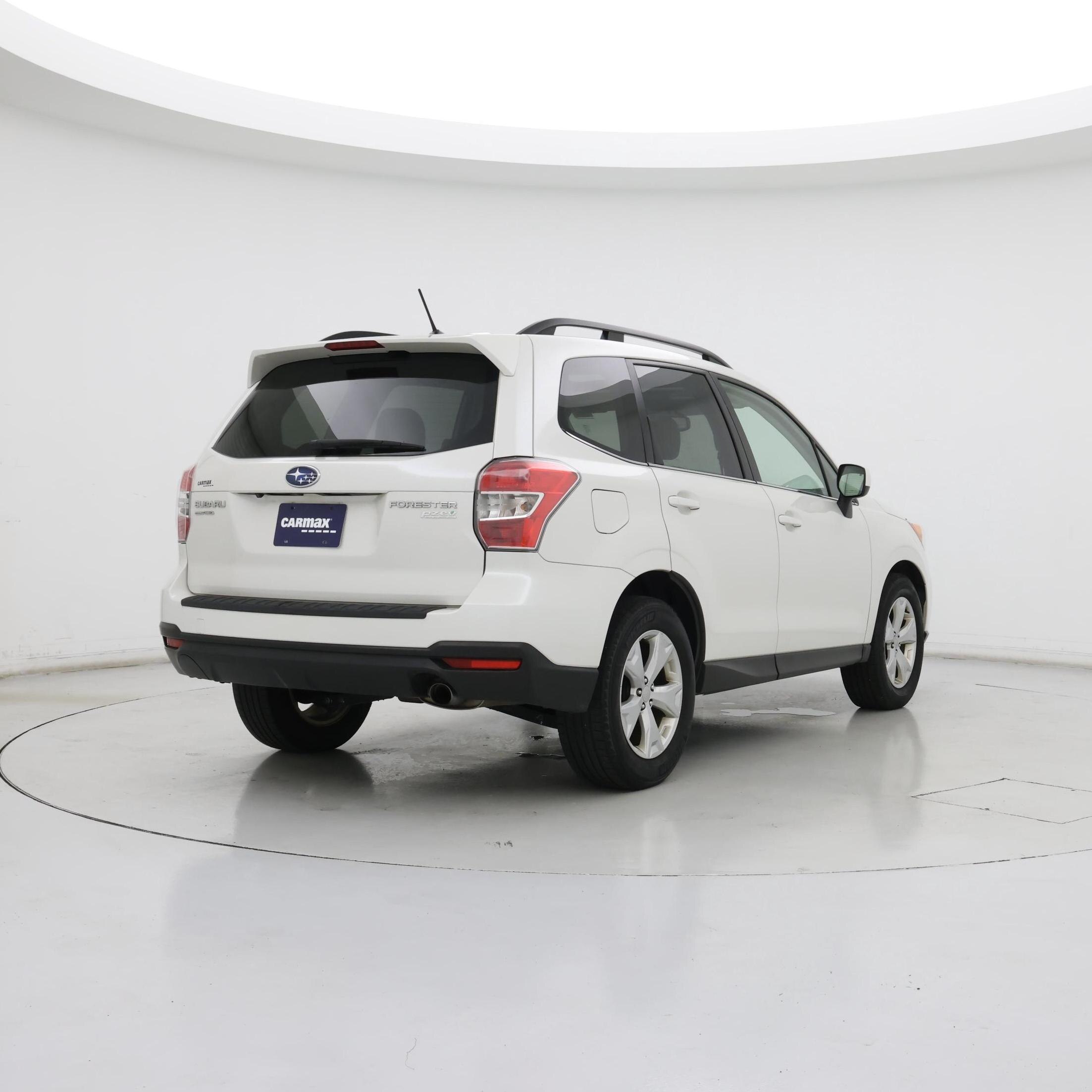 Thumbnail: 2015 Subaru Forester - 8