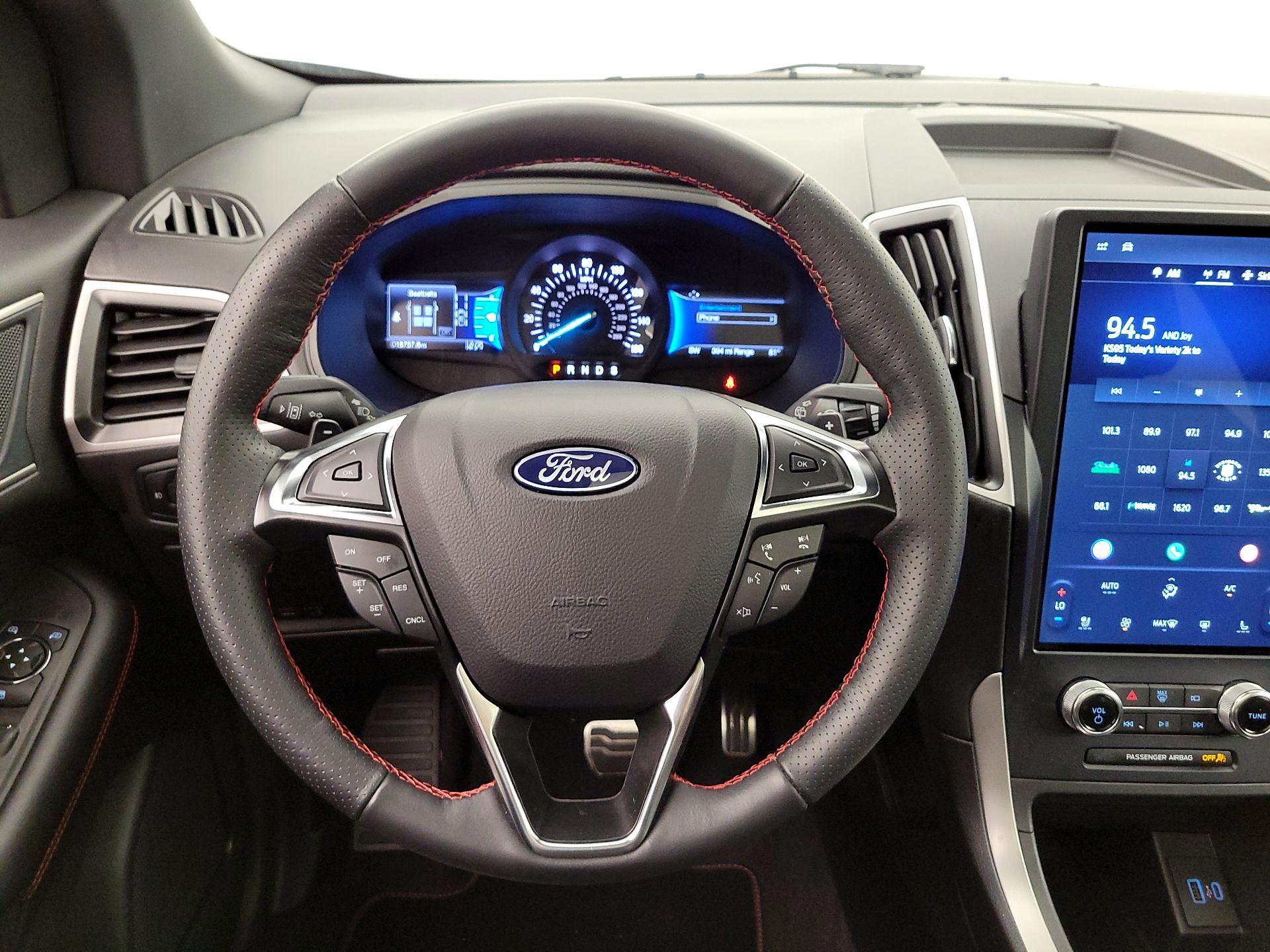 Thumbnail: 2024 Ford Edge - 10