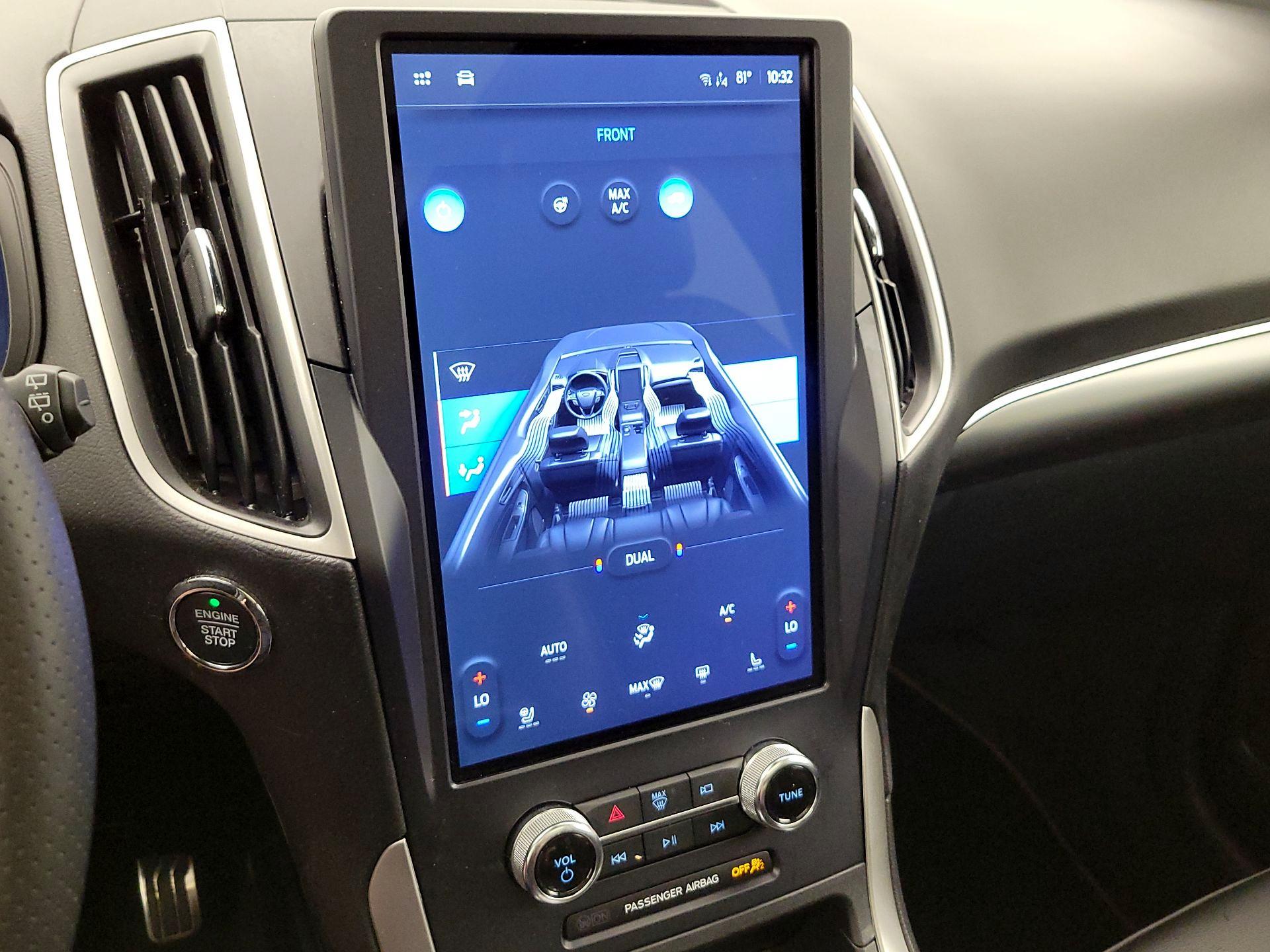 Thumbnail: 2024 Ford Edge - 16
