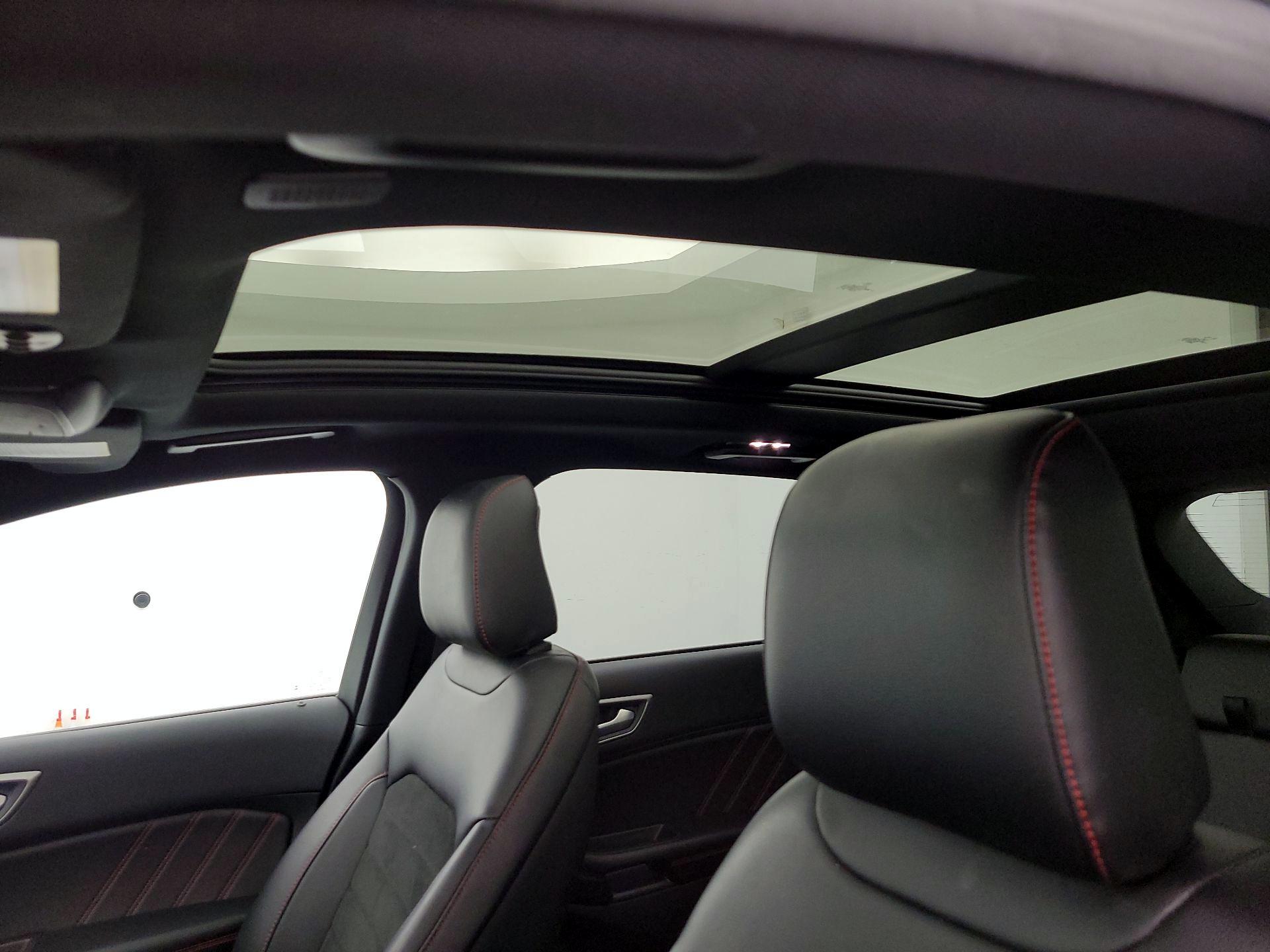 Thumbnail: 2024 Ford Edge - 19