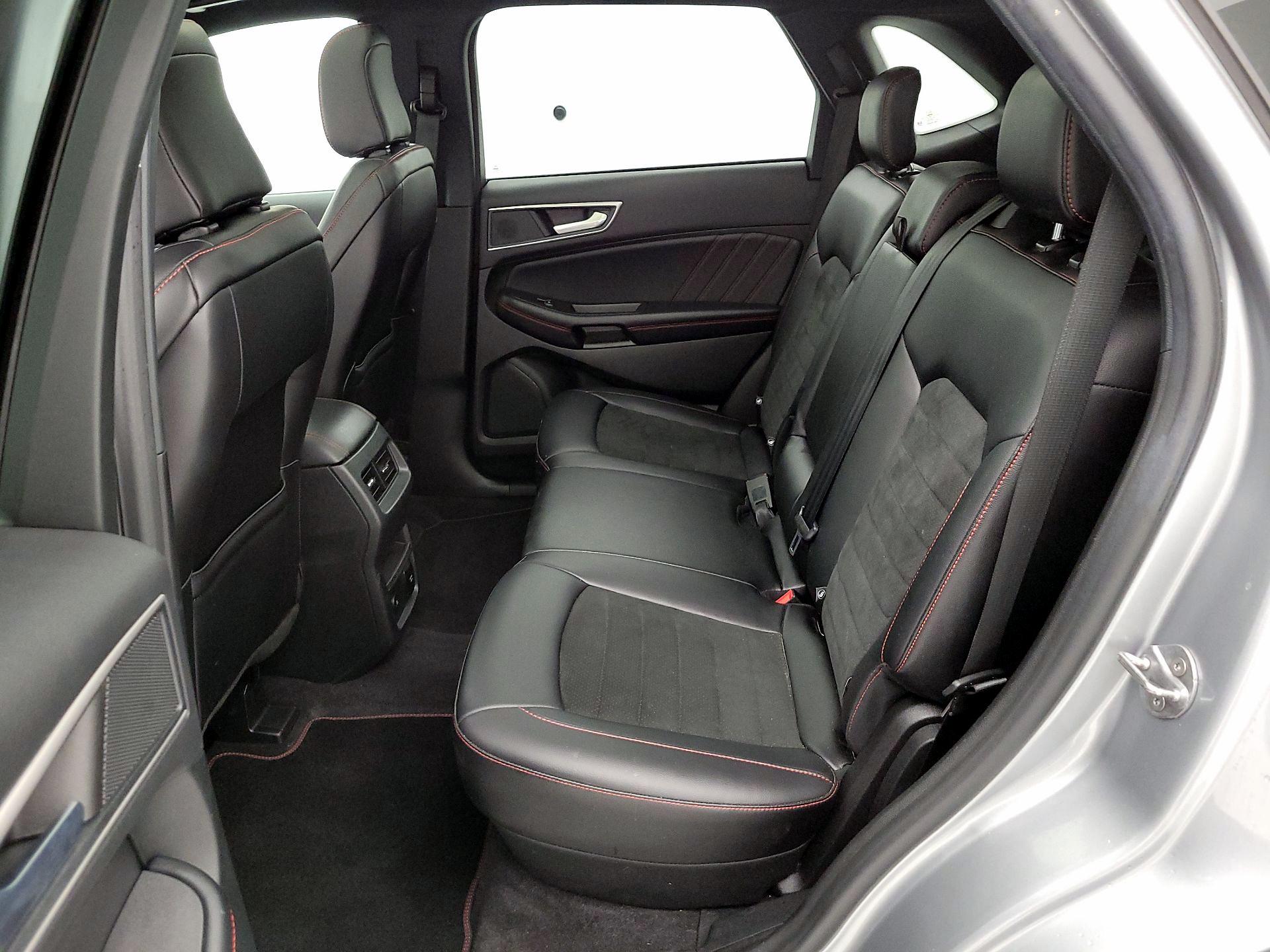 Thumbnail: 2024 Ford Edge - 20