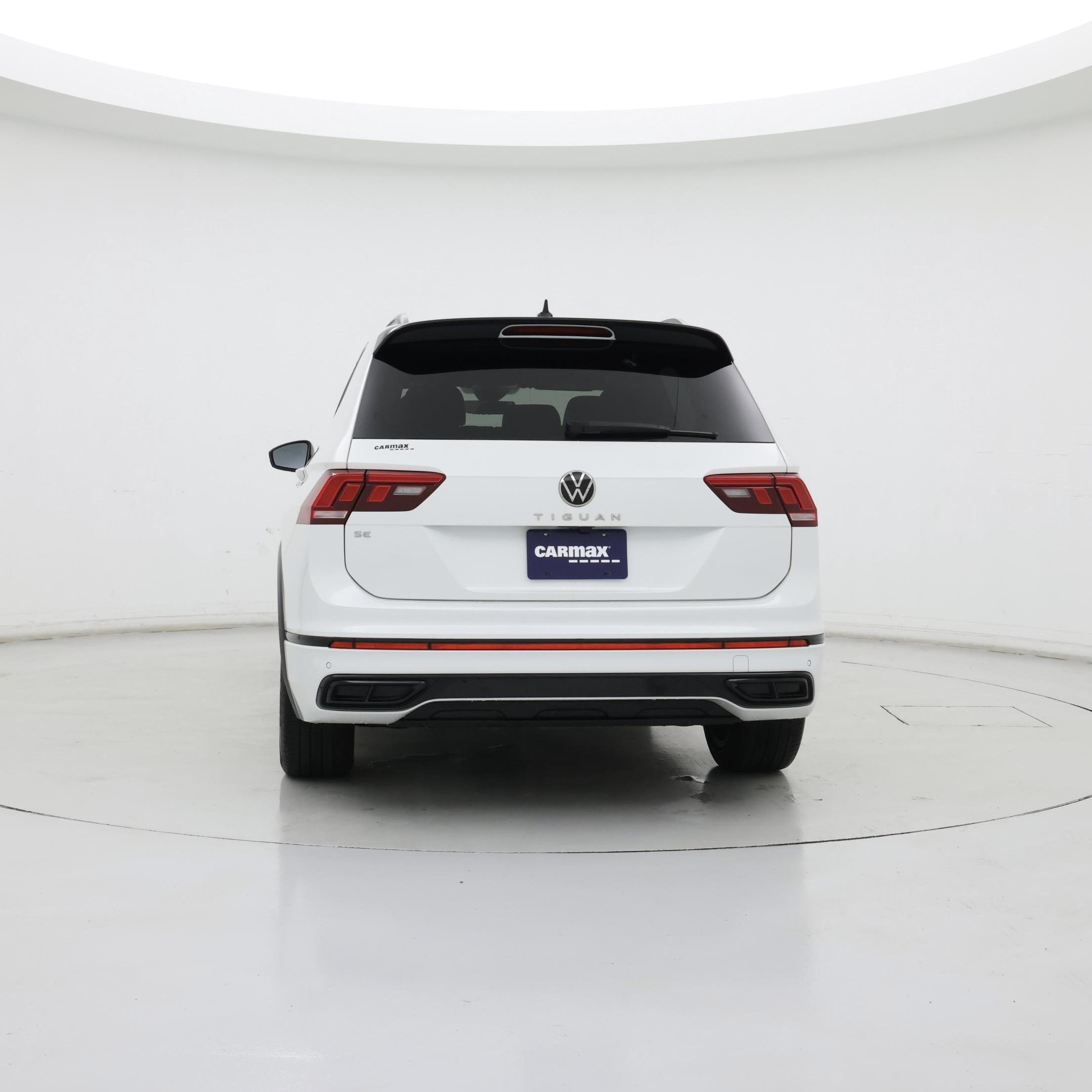 Thumbnail: 2023 Volkswagen Tiguan - 6