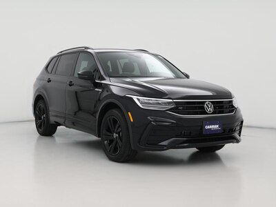 Black 2023 Volkswagen Tiguan SE R-Line Black