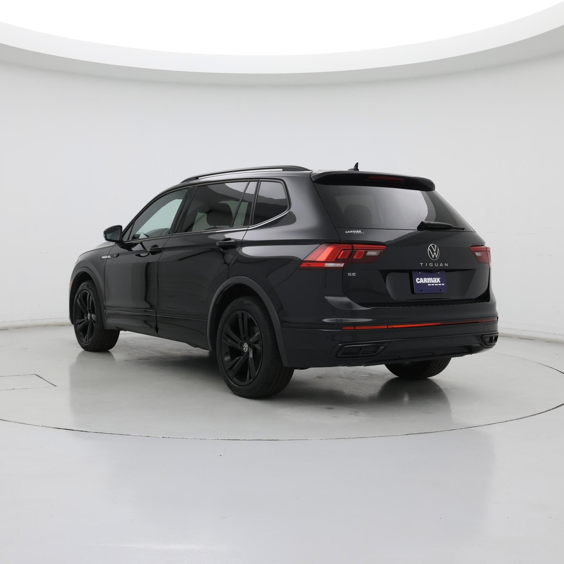 Thumbnail: 2023 Volkswagen Tiguan - 2