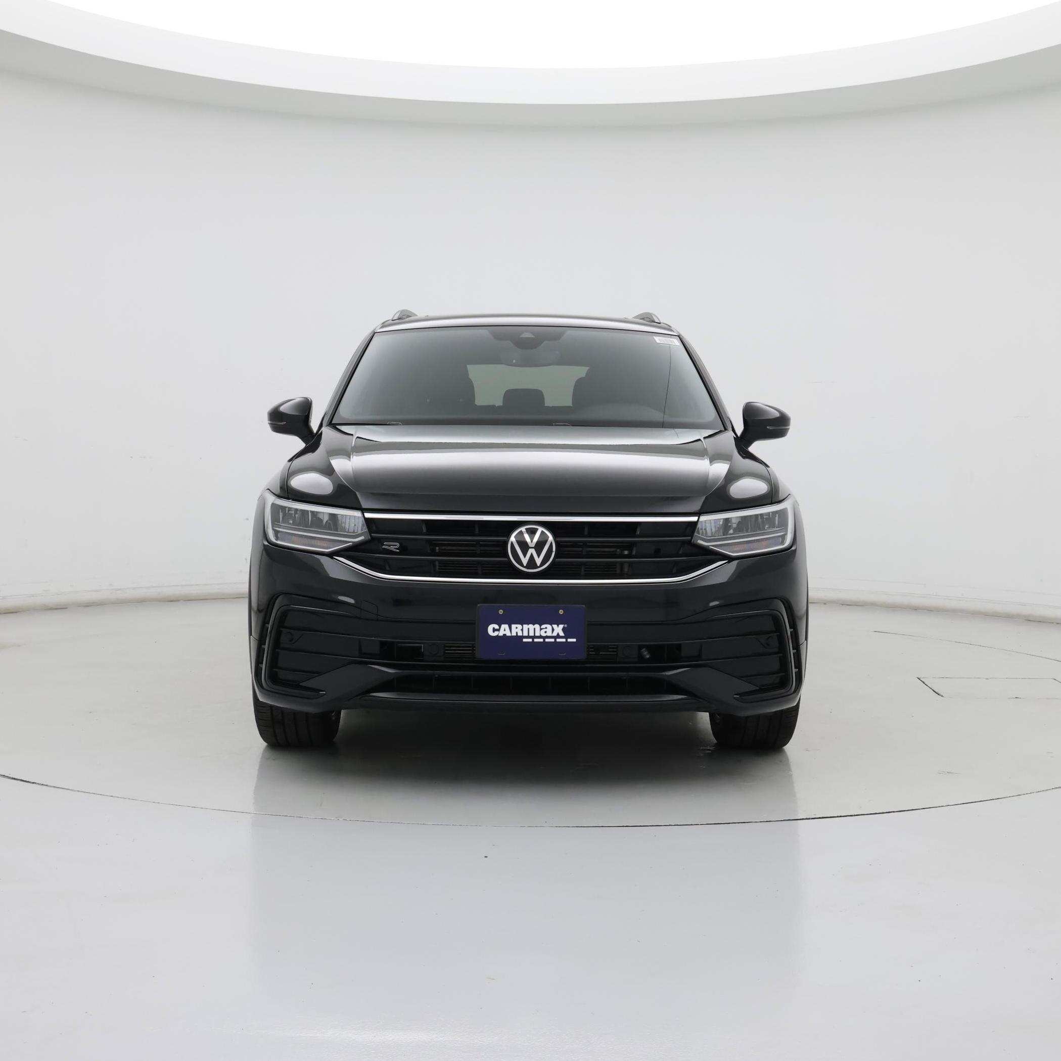 Thumbnail: 2023 Volkswagen Tiguan - 5