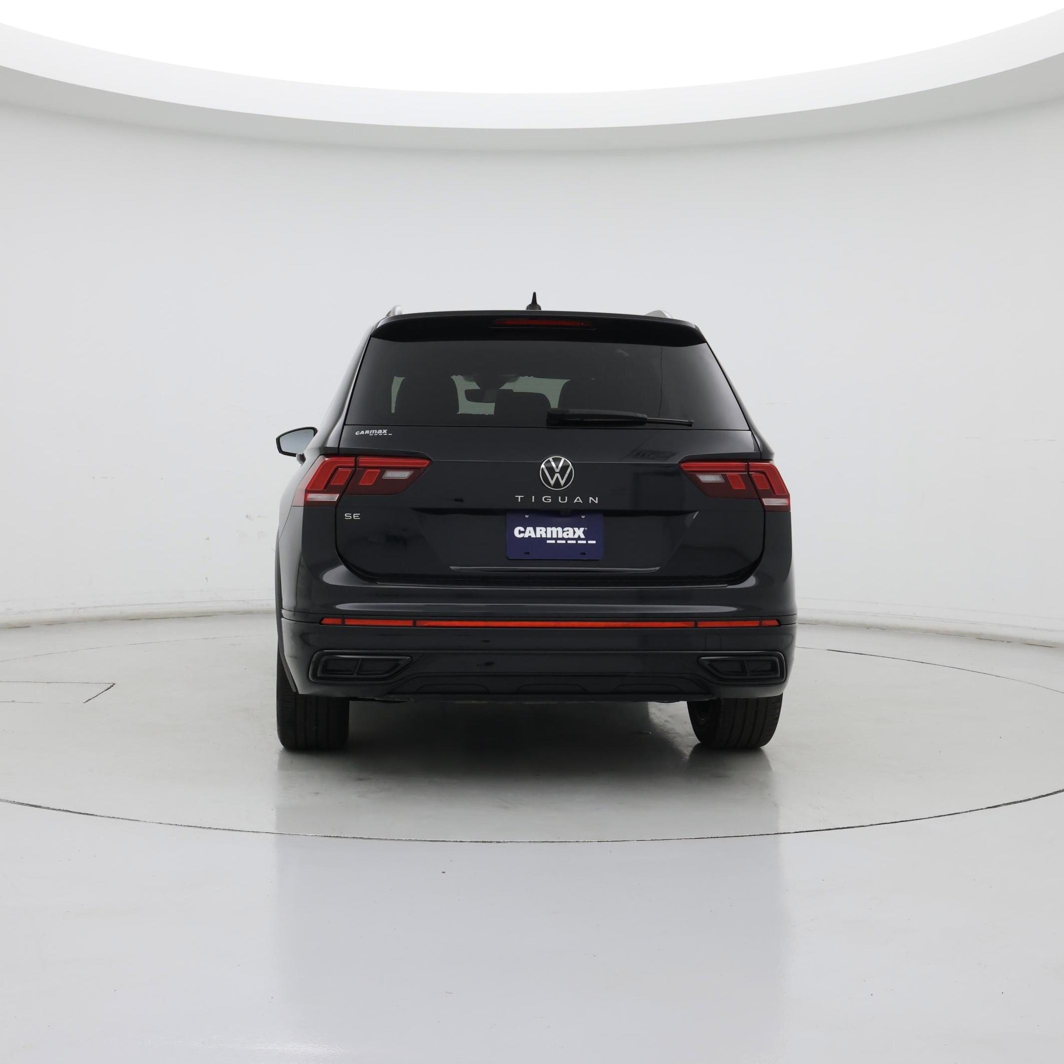 Thumbnail: 2023 Volkswagen Tiguan - 6