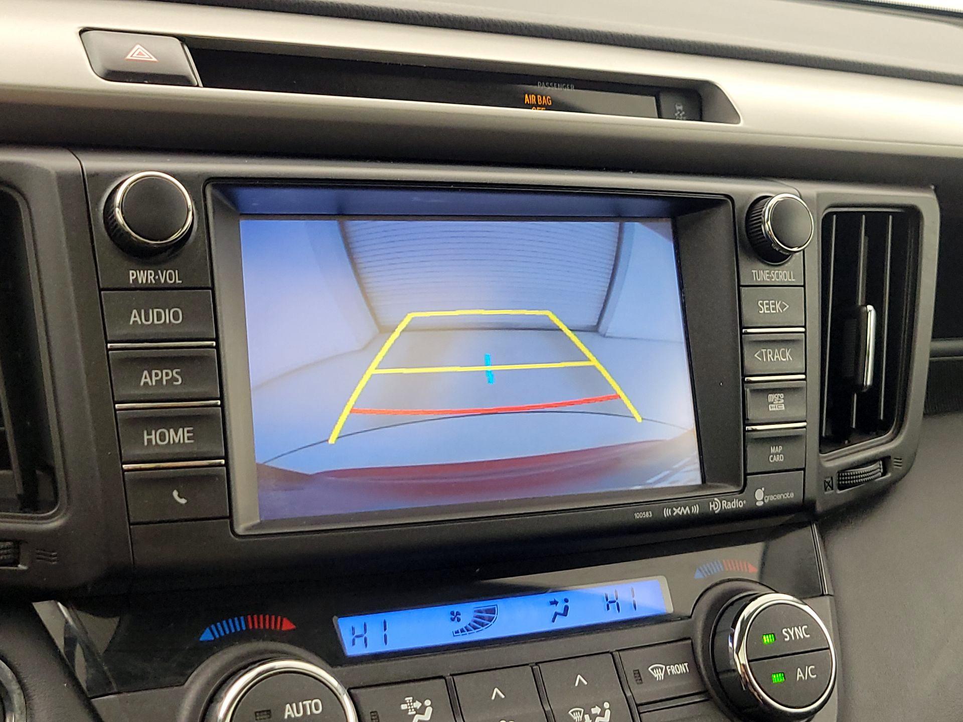 Thumbnail: 2016 Toyota RAV4 - 14