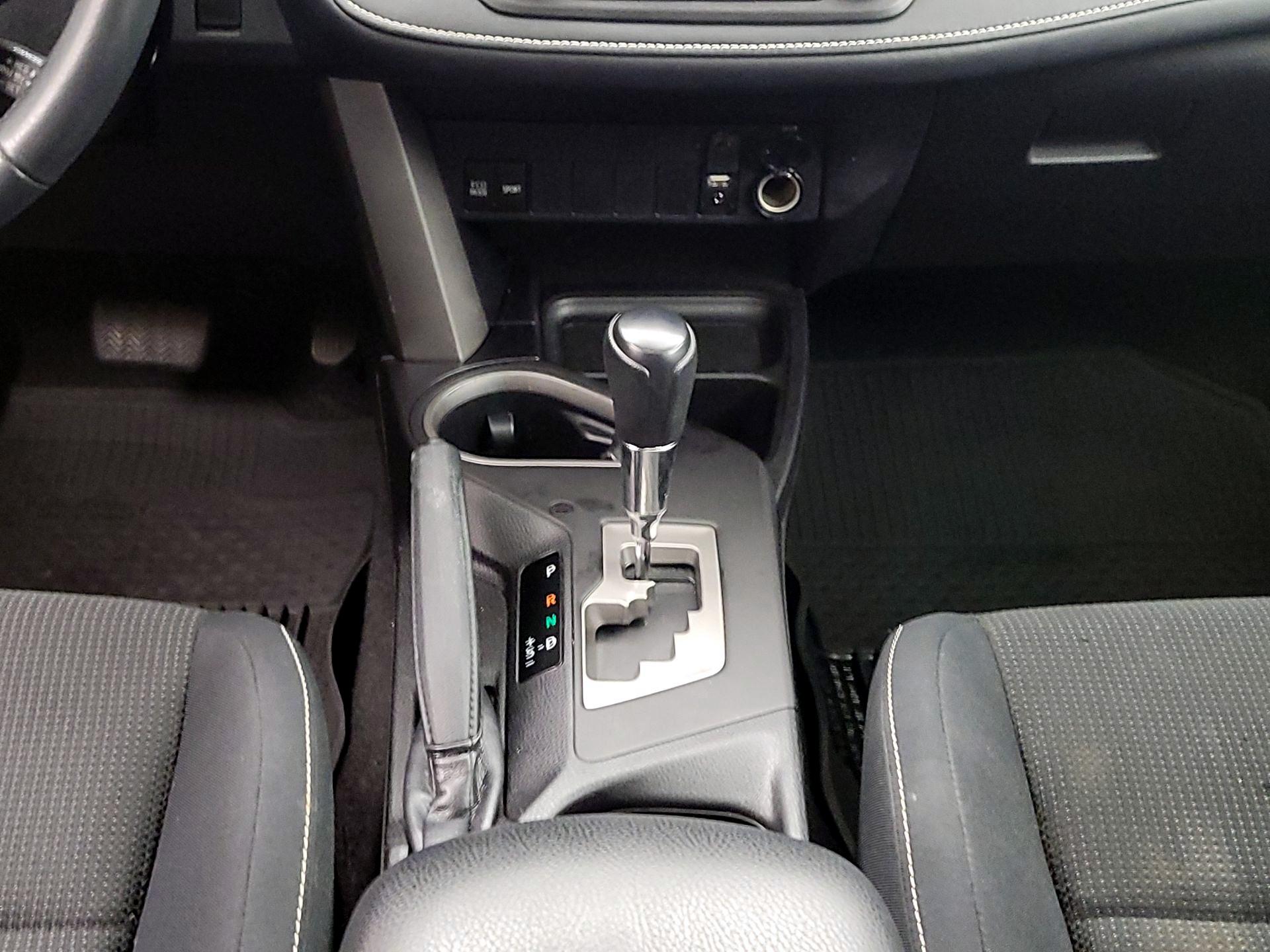 Thumbnail: 2016 Toyota RAV4 - 17