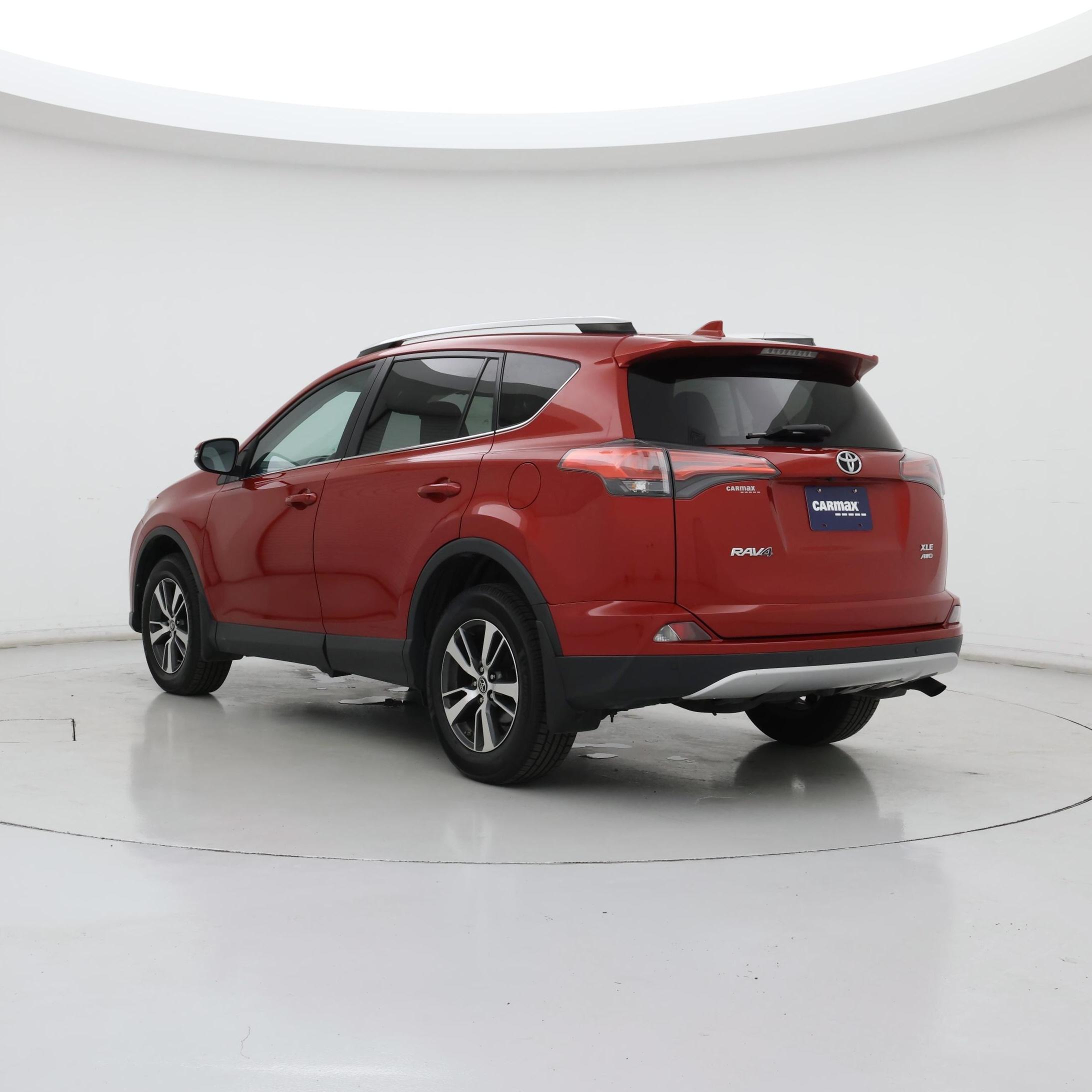 Thumbnail: 2016 Toyota RAV4 - 2