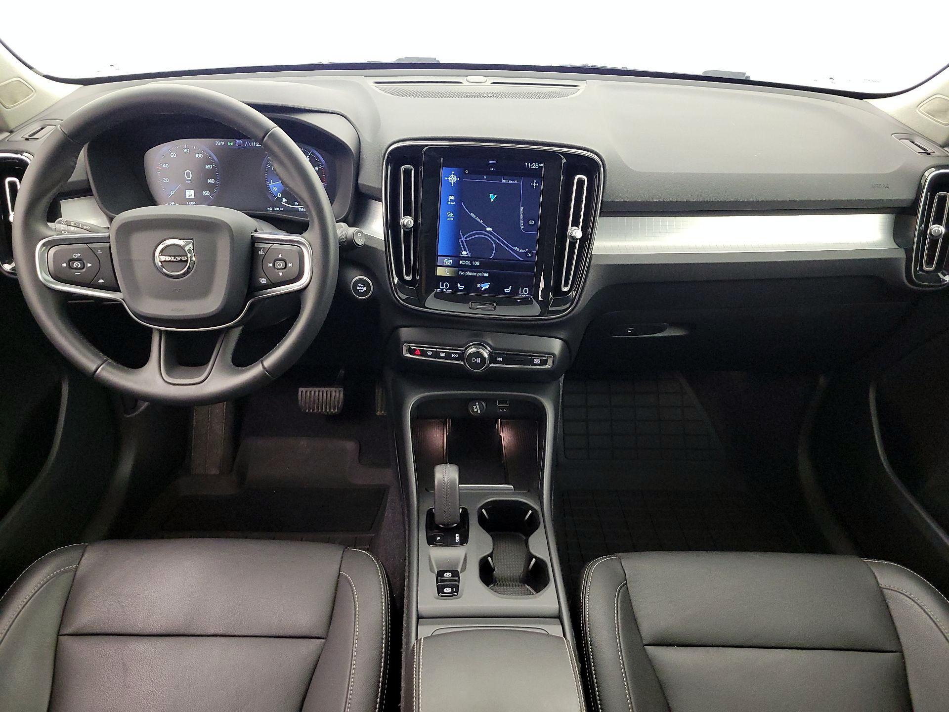 Thumbnail: 2020 Volvo XC40 - 9