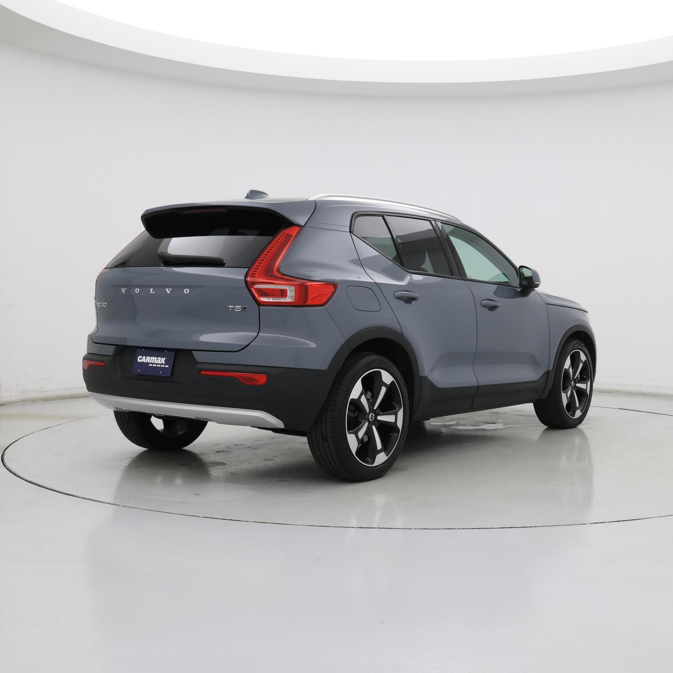 Thumbnail: 2020 Volvo XC40 - 8